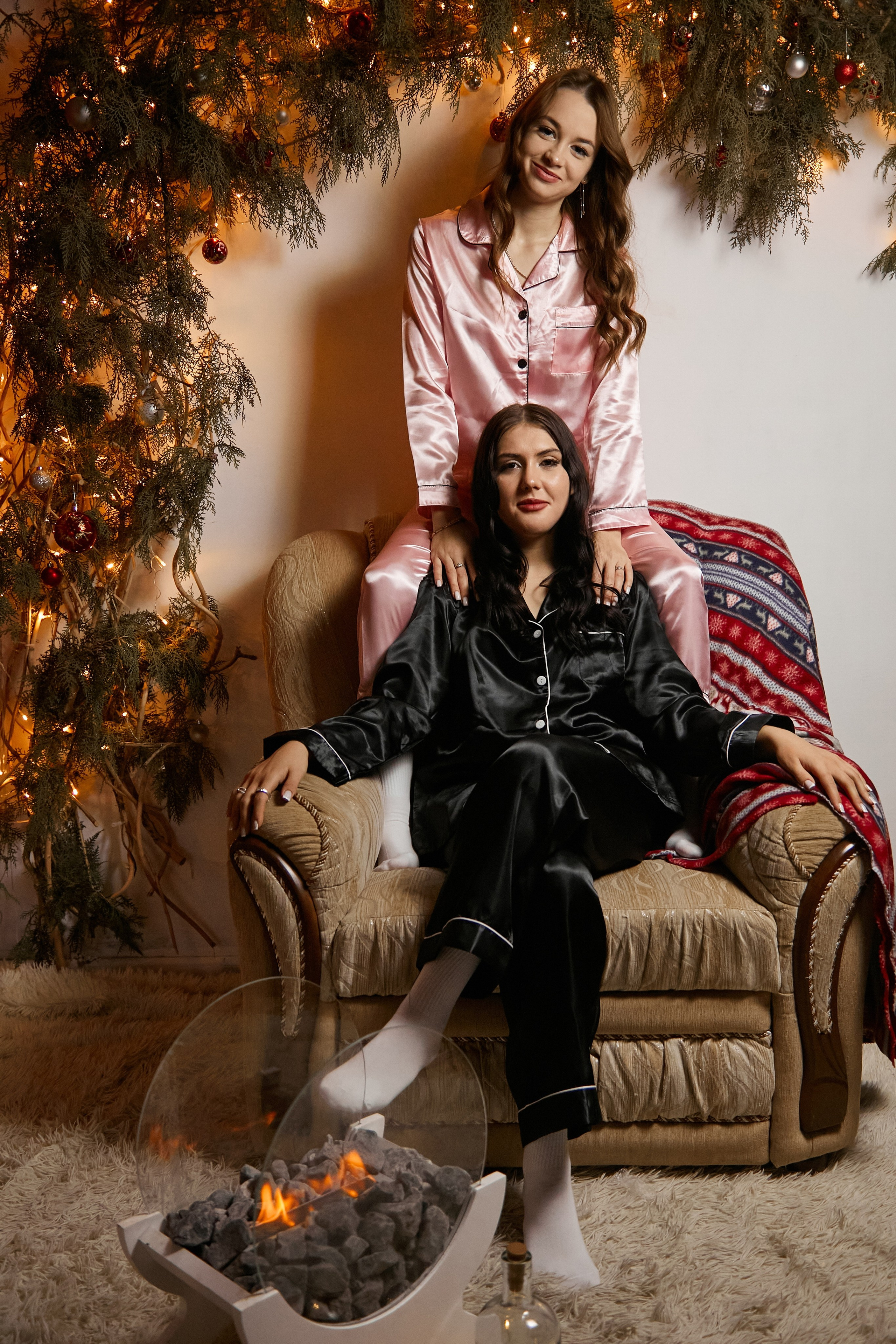 «Подруги у камина». Свадебный и креативный фотограф в ЮФО и МСК