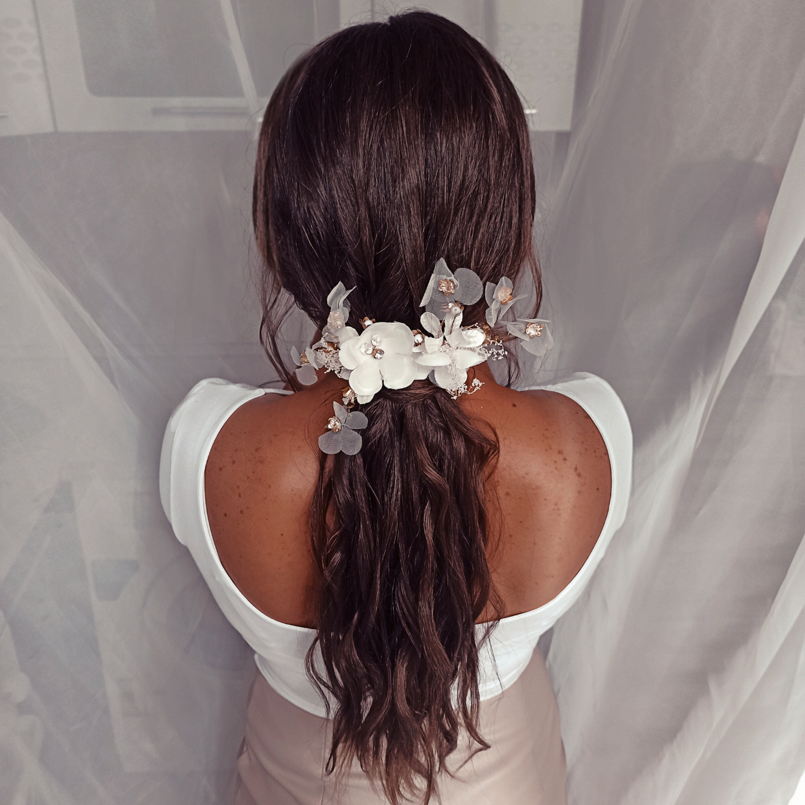 ПРИЧЕСКИ. Меня зовут Марина Шмакова. Визажист-стилист-фотограф