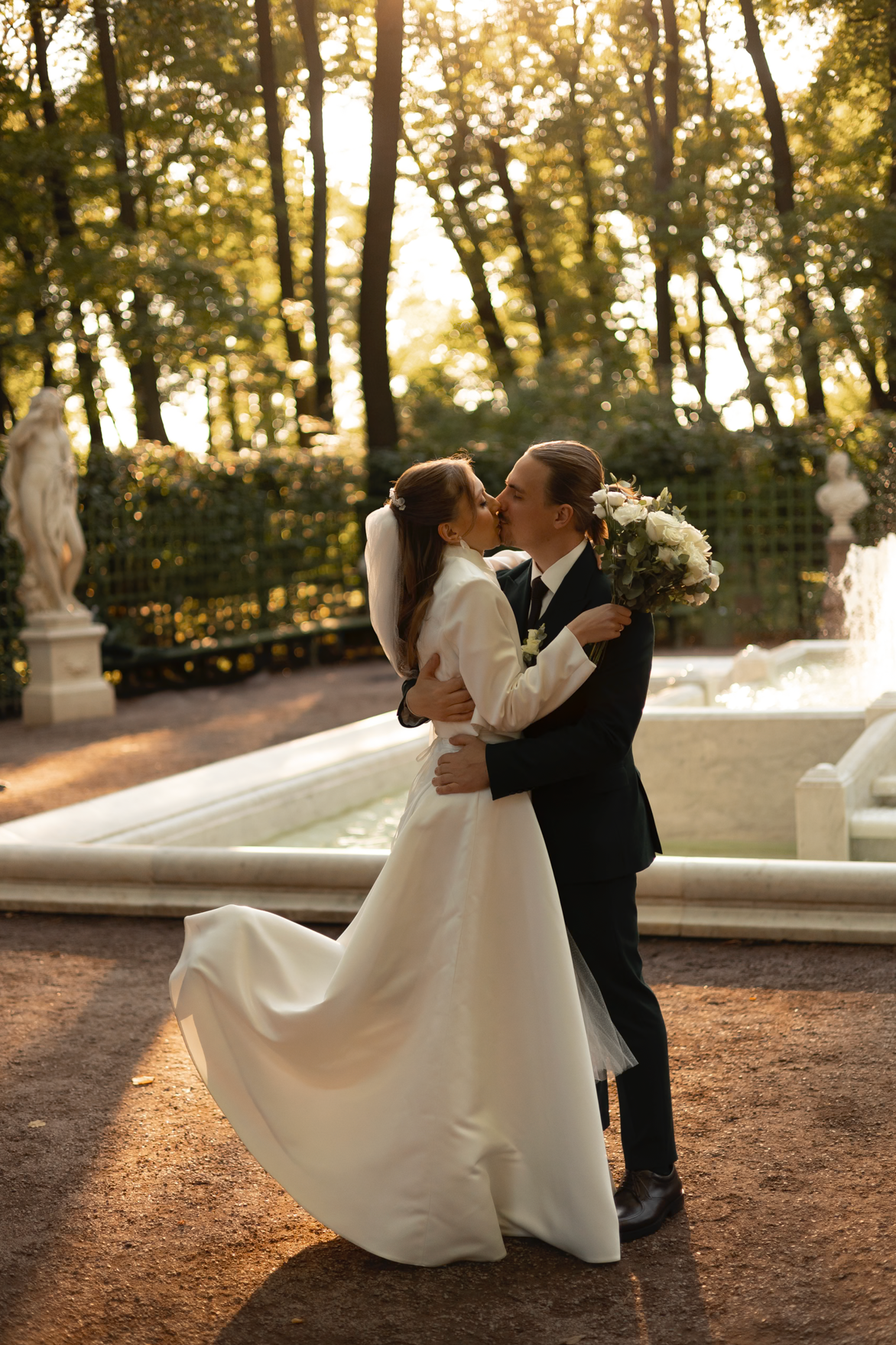 Пресеты и обучение. Свадебный и семейный фотограф Арина Кулёва