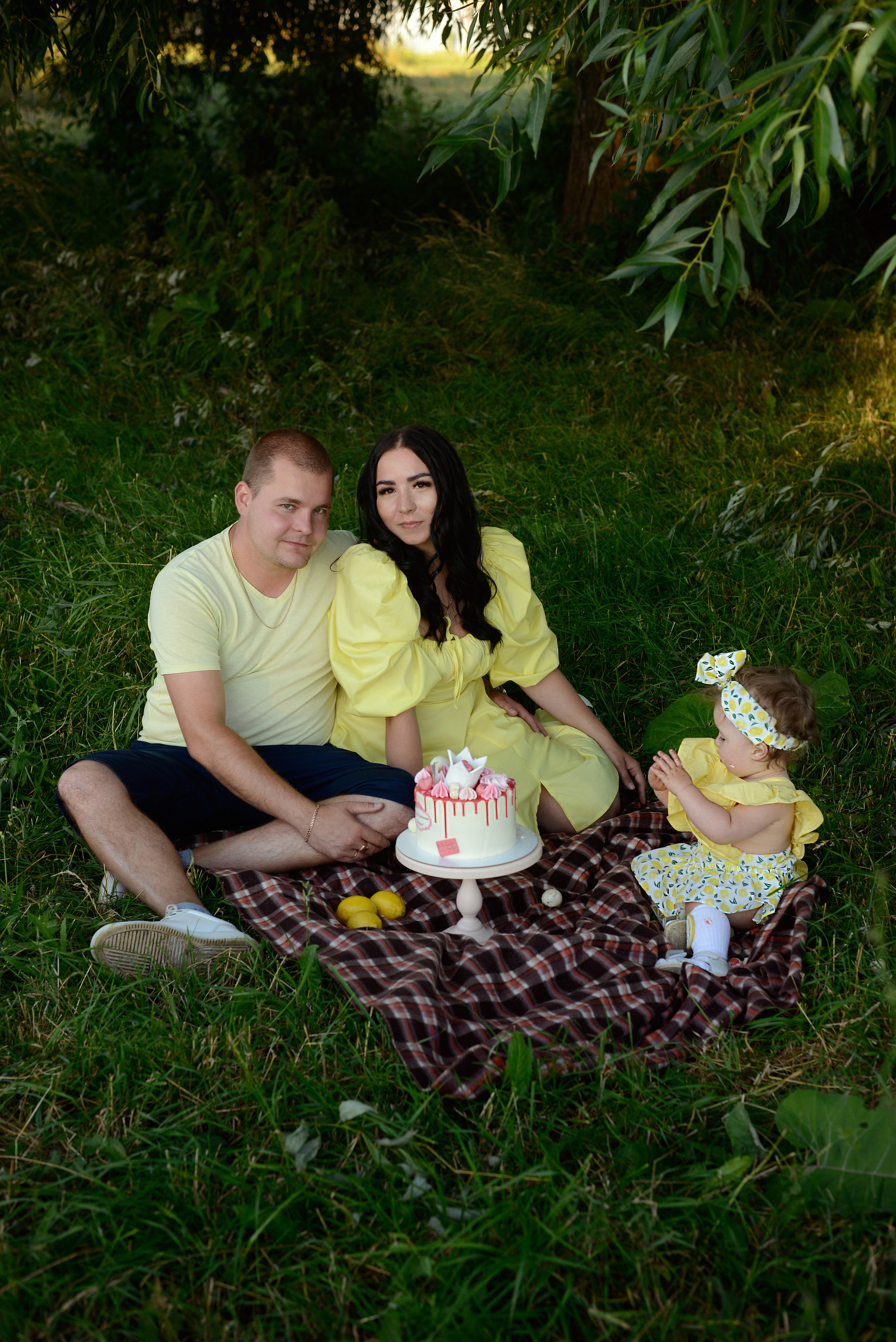 Годовасие Миланы. Получились, сочные, освежающие кадры в кругу самых любимых!. Фотограф Карпова Екатерина в Коломне и области