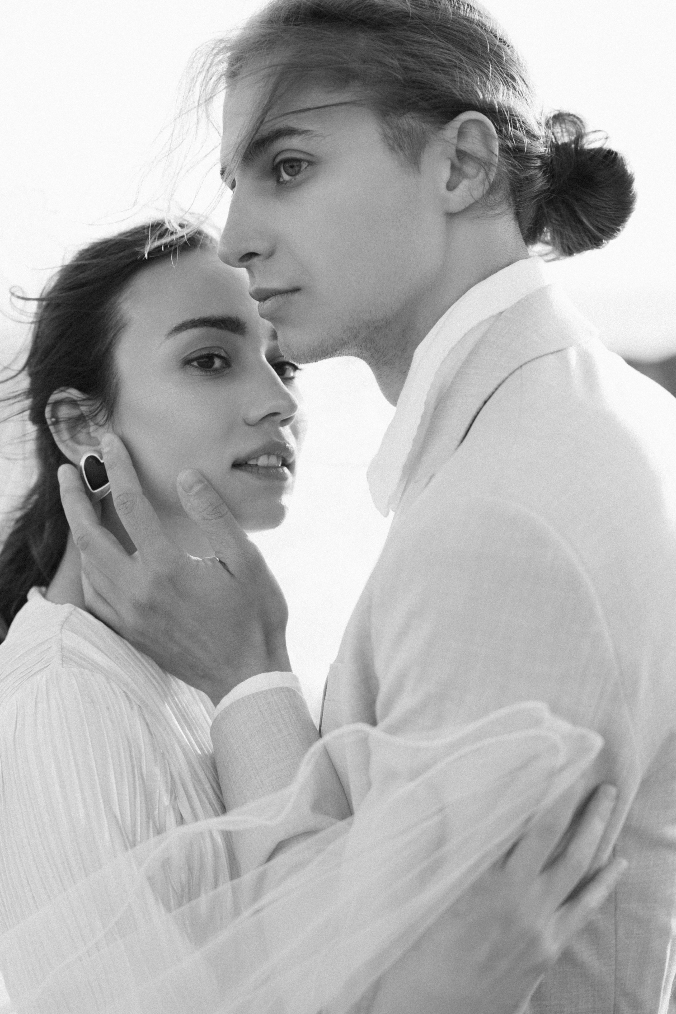 Étretat. Galina and Nikita Bykovets, a wedding photographer and videographer duo in Germany