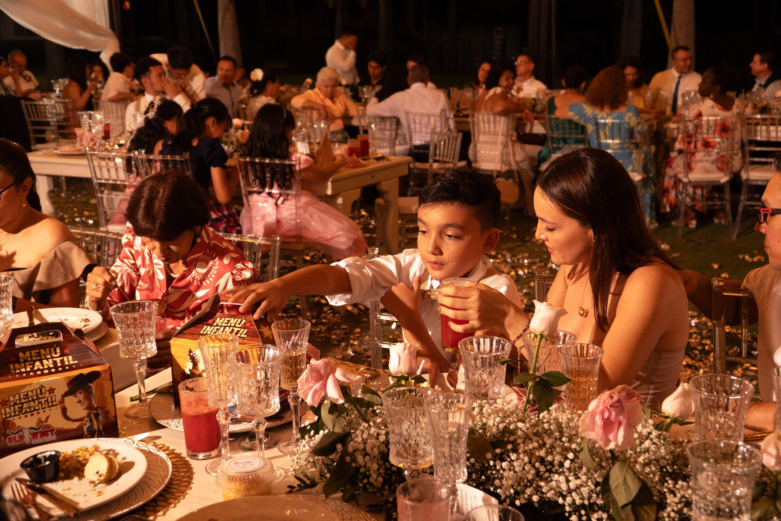 Carola & Gerson. Wedding Photographer in Barcelona and Medellin