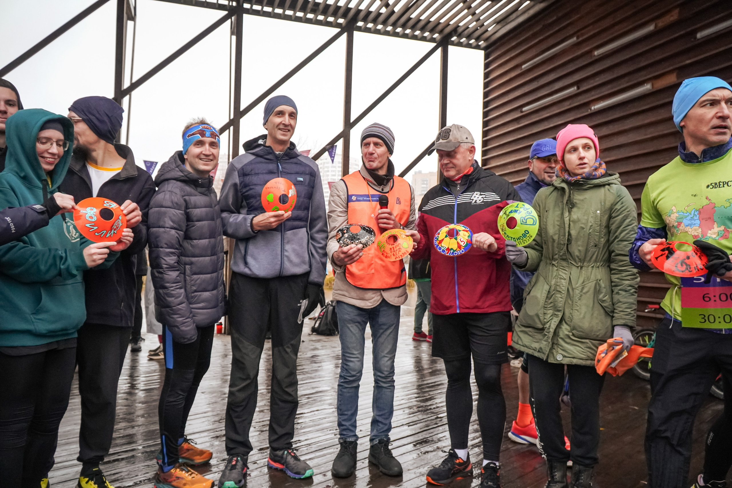 5 вёрст Реутов 16.11.2024. Роман Капилюшов. Бег. Фото. Видео. г. Люберцы