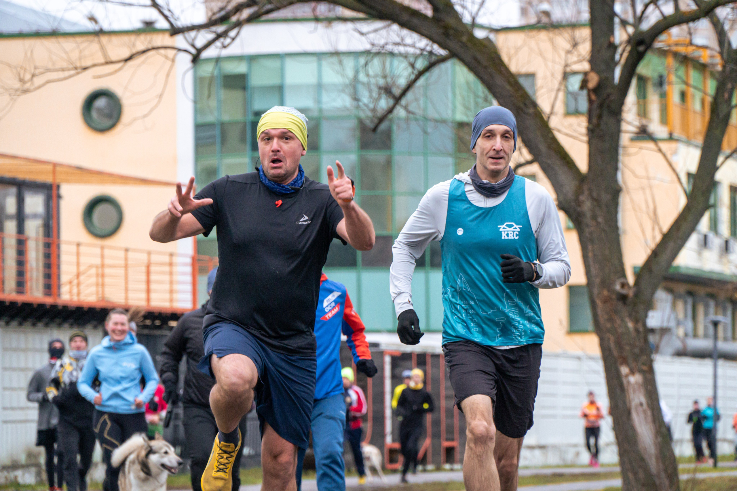 5 вёрст Реутов 16.11.2024. Роман Капилюшов. Бег. Фото. Видео. г. Люберцы