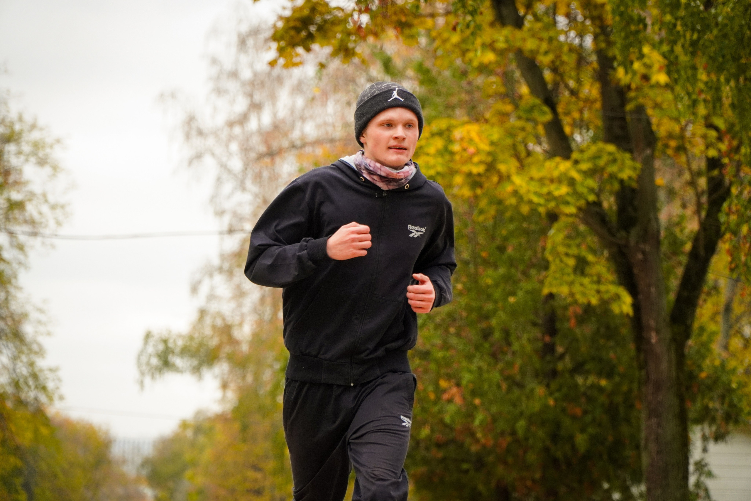 5 вёрст Наташинский 19 октября 2024. Роман Капилюшов. Бег. Фото. Видео. г. Люберцы