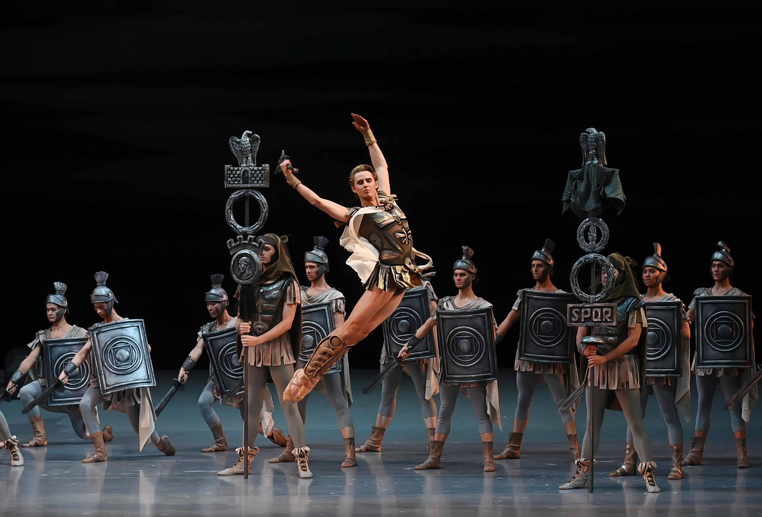 Танцы. Дети, современная хореография, театр танца, балет. Репортажный и детский фотограф в Новосибирске