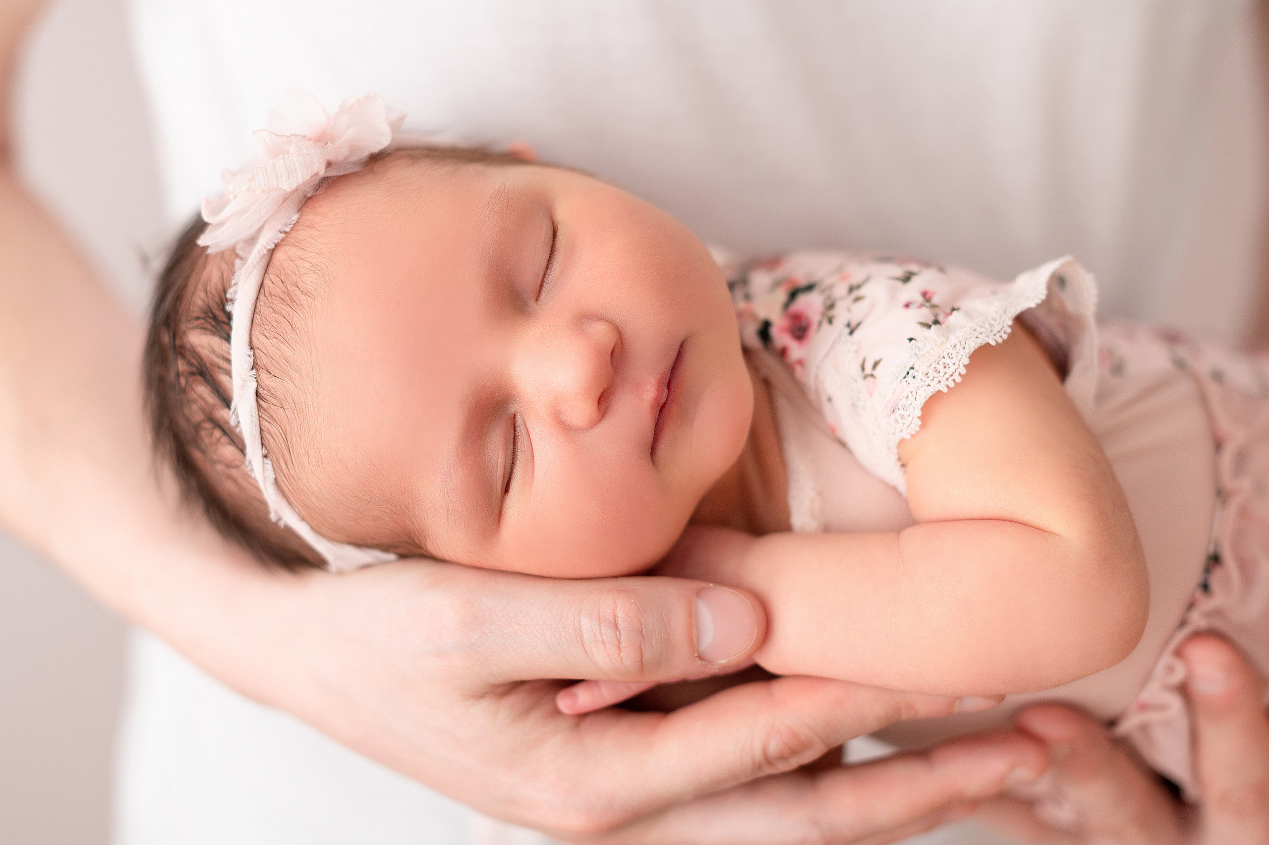 Вероника. Детский и семейный фотограф в Красноярске. Фотосессии новорожденных малышей до 1 месяца