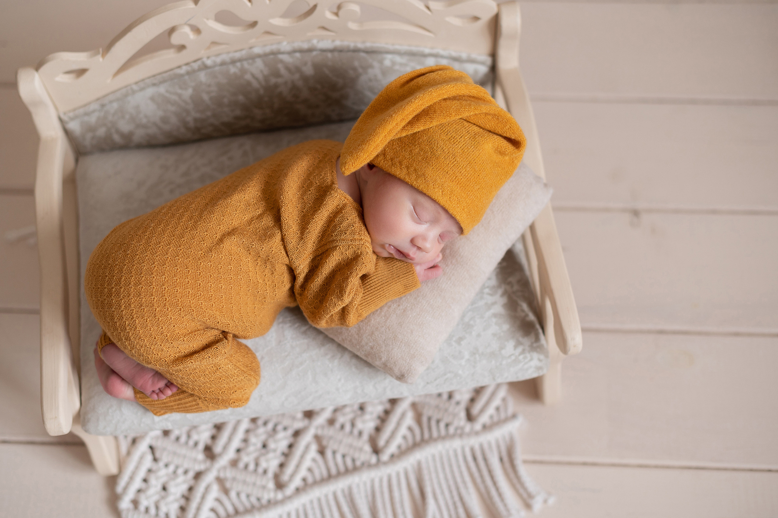 Димочка, 21 денек. Детский и семейный фотограф в Красноярске. Фотосессии новорожденных малышей до 1 месяца