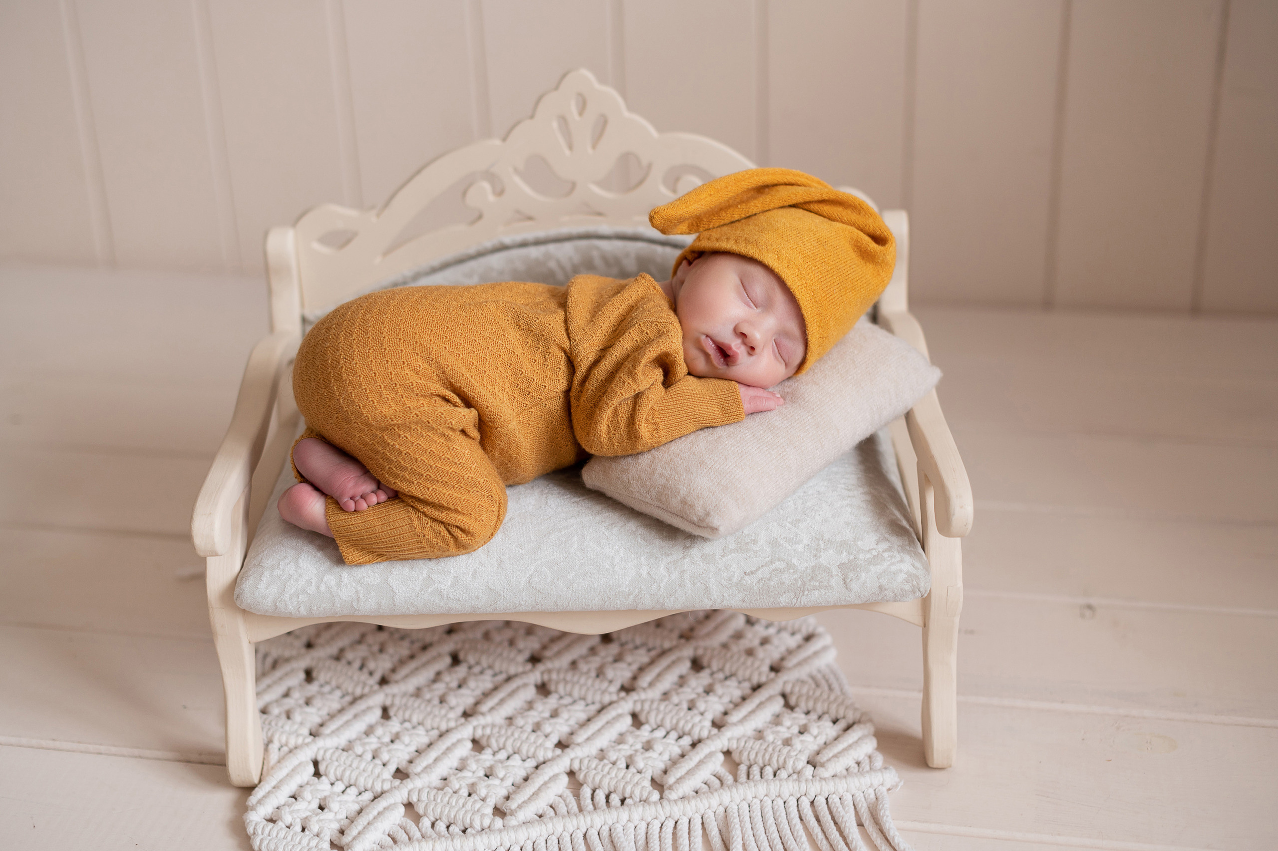 Димочка, 21 денек. Детский и семейный фотограф в Красноярске. Фотосессии новорожденных малышей до 1 месяца