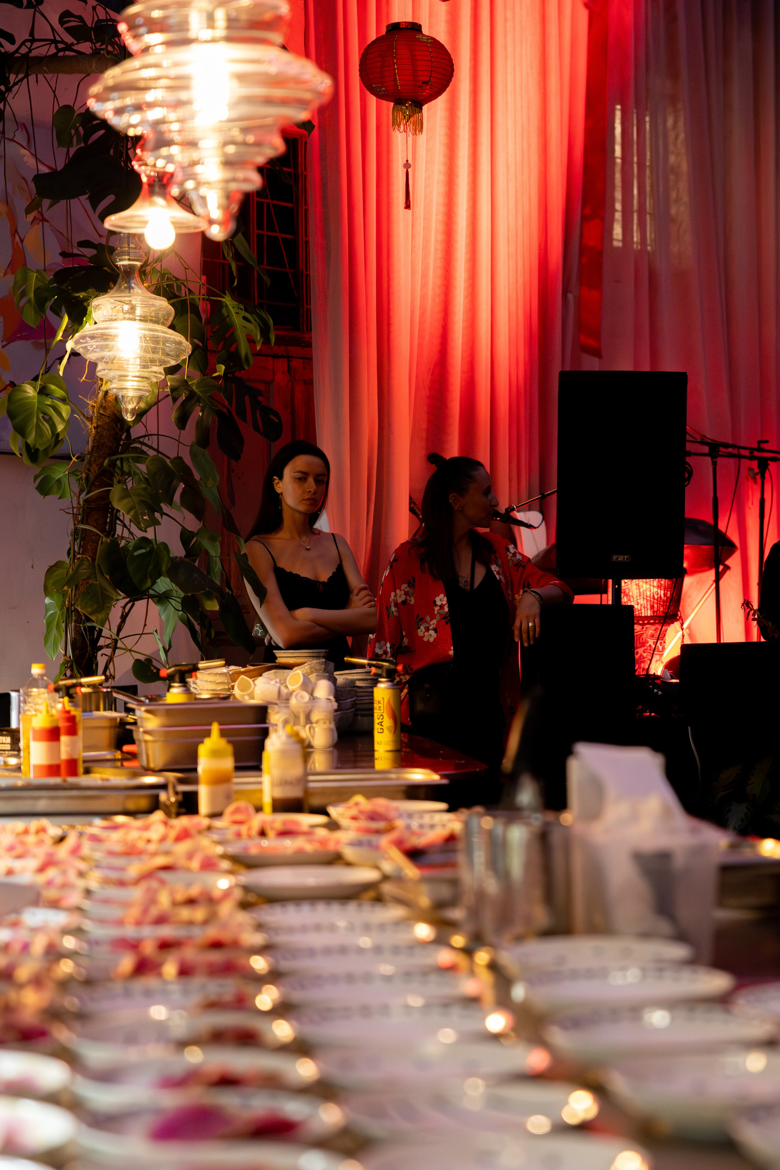 Азия в Гастродворе. Дженбаз Павел — фотограф в Ялте