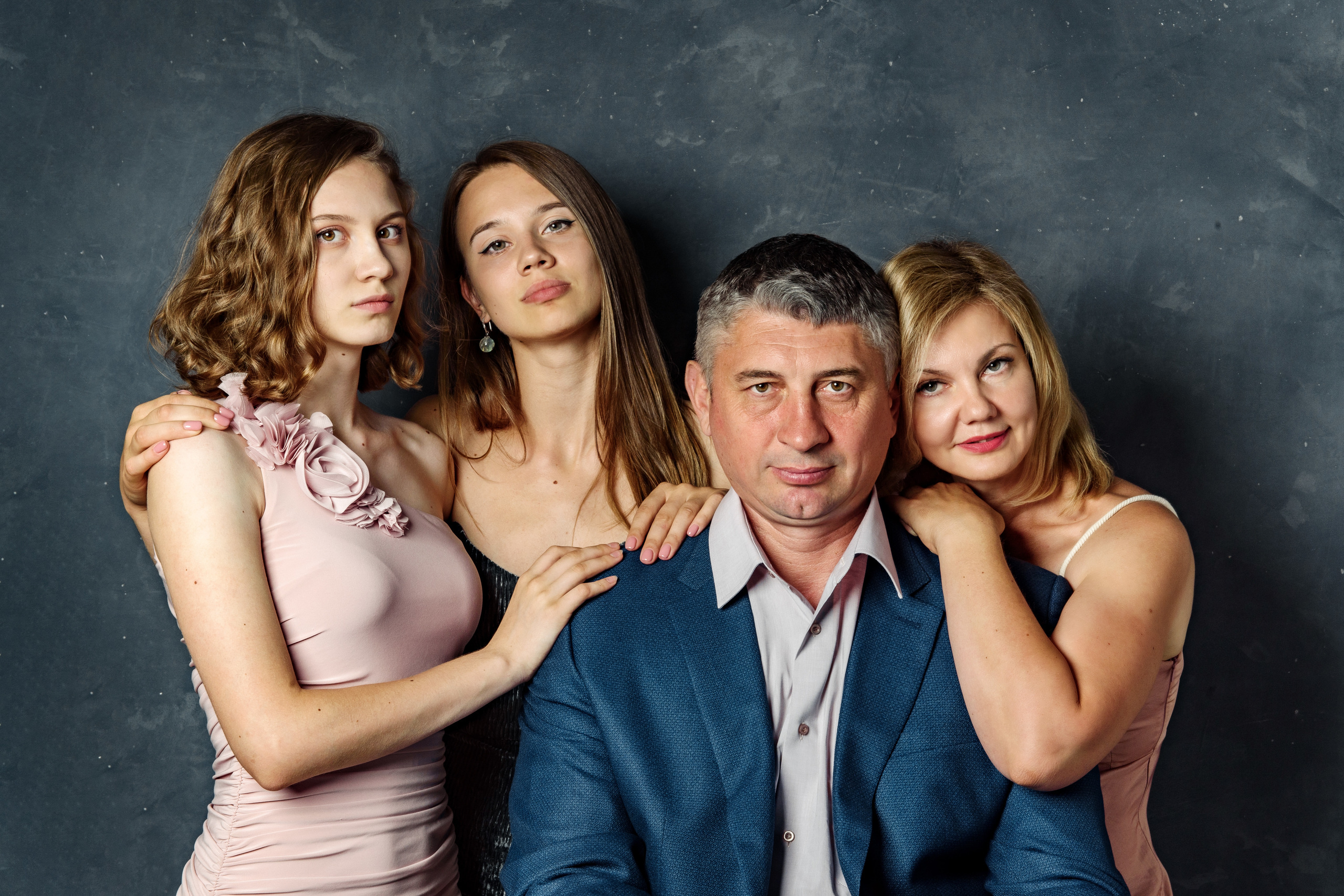 Family 11.07.20. Спасибо за проявленный интерес к моему творчеству! Меня зовут Россохат