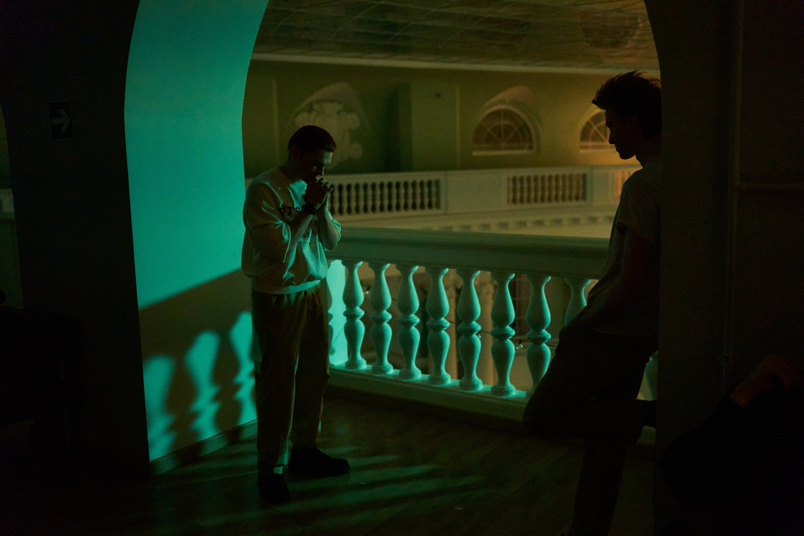 Закулисье (бэкстейдж). Фотограф Петр Анисимов