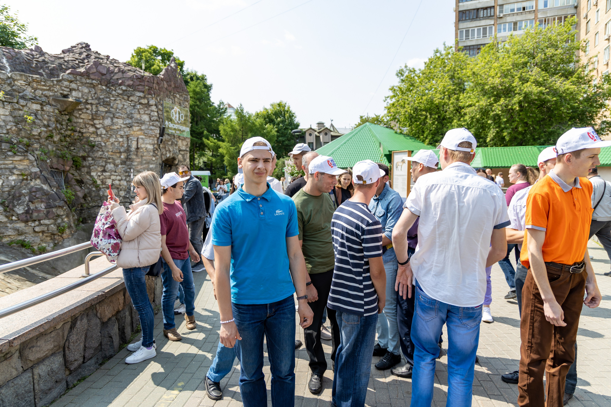 Белогрудый гималайский медведь стал талисманом «Русского Радио». Репортажный, семейный и студийный фотограф в Москве Демин Алексей