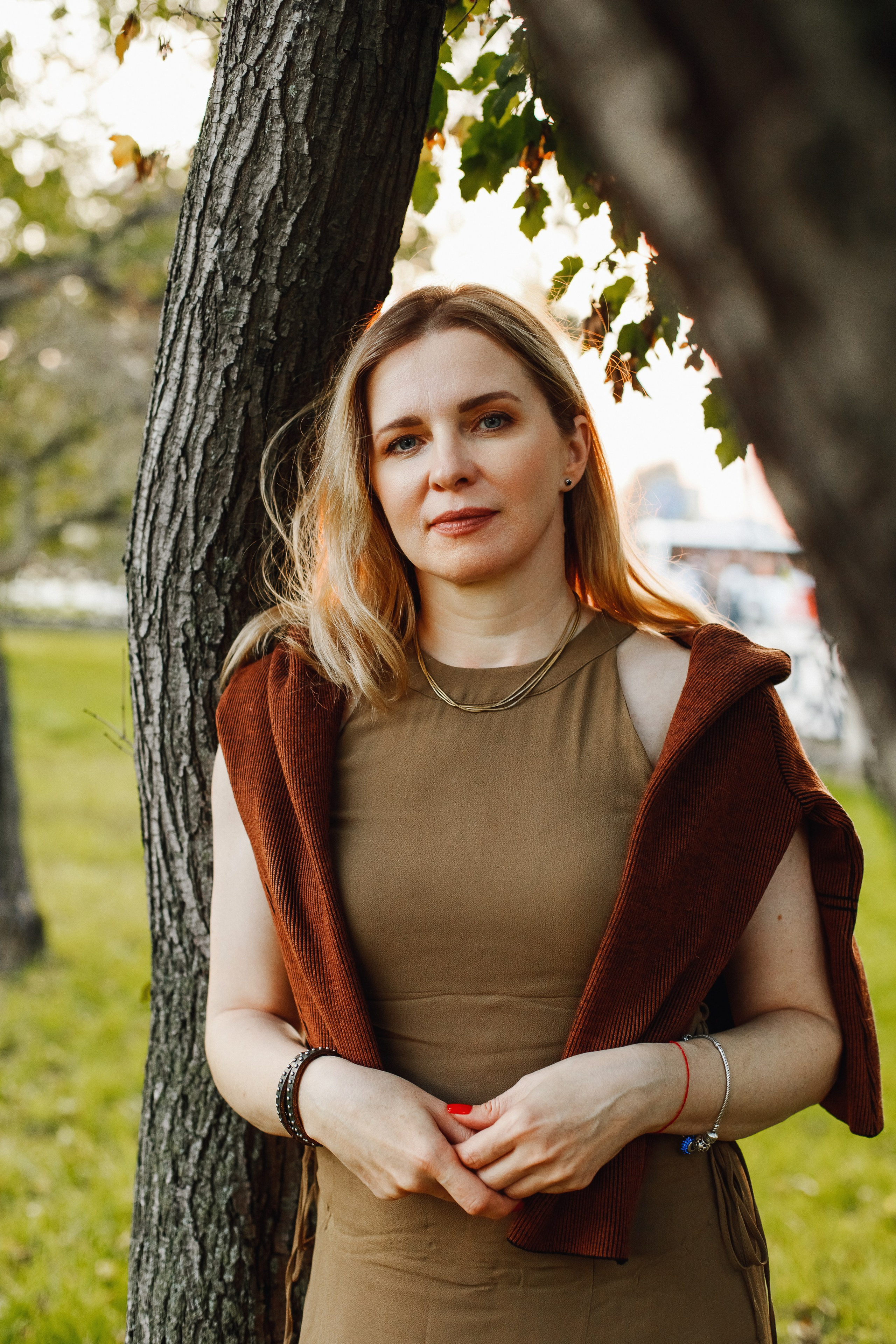 Контентная фотосессия для ансестолога. Контентный фотограф в Перми Натали Кытманова