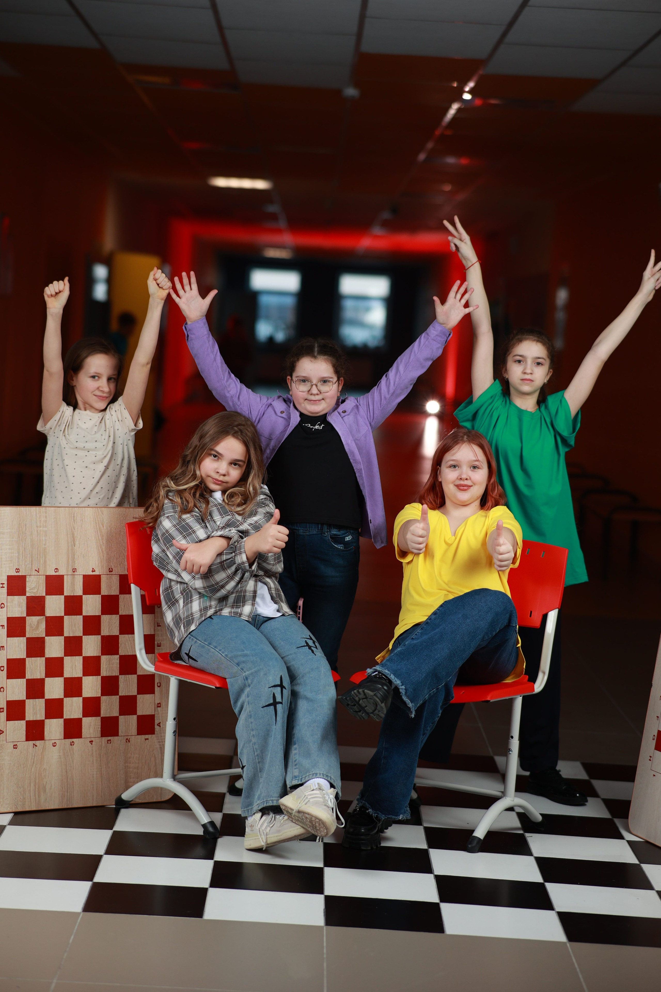 Школьная фотосессия 4 класс. Артём Печерин фотограф в Оленегорске