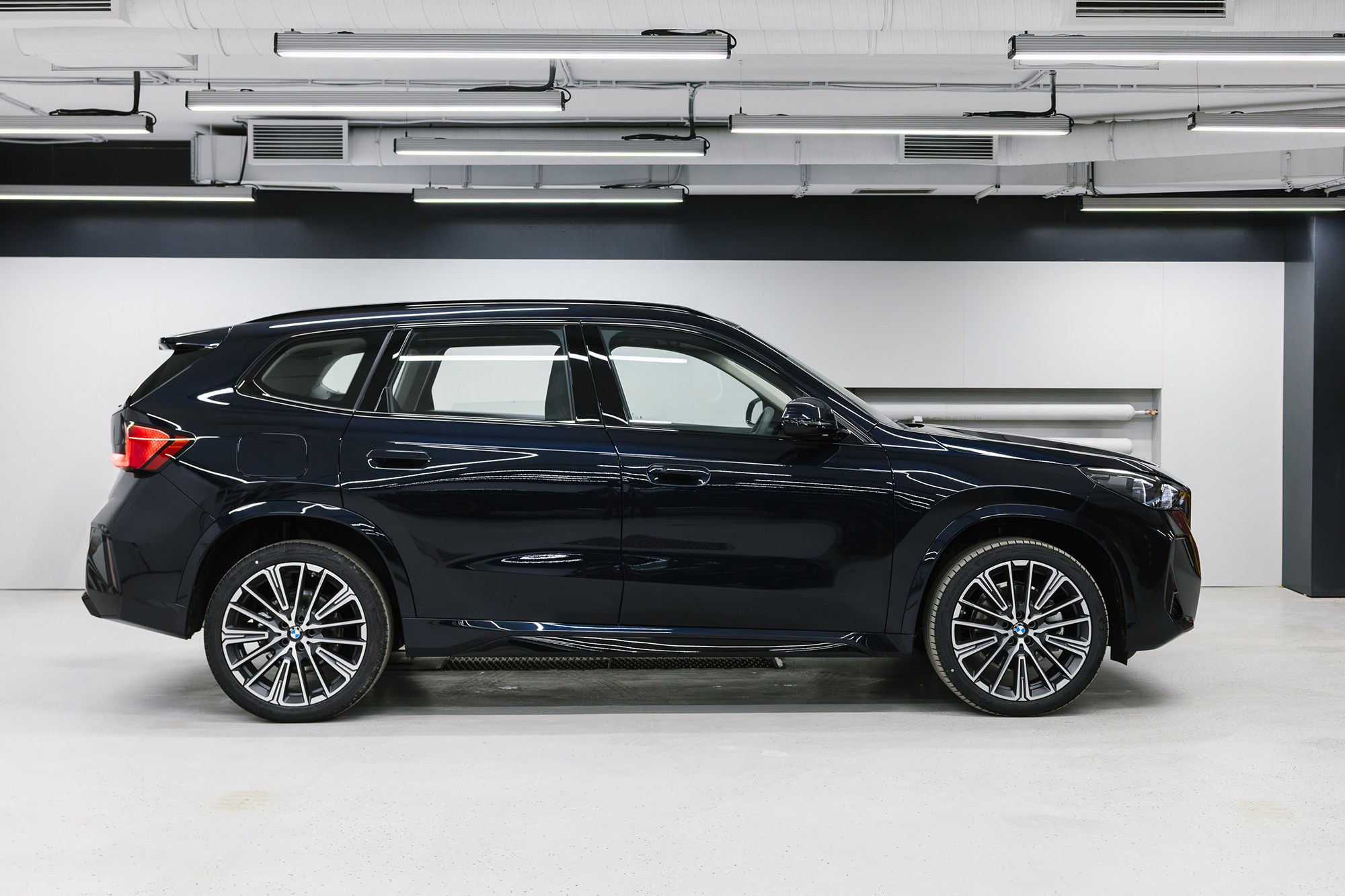 BMW X1 25Li. Новые автомобили