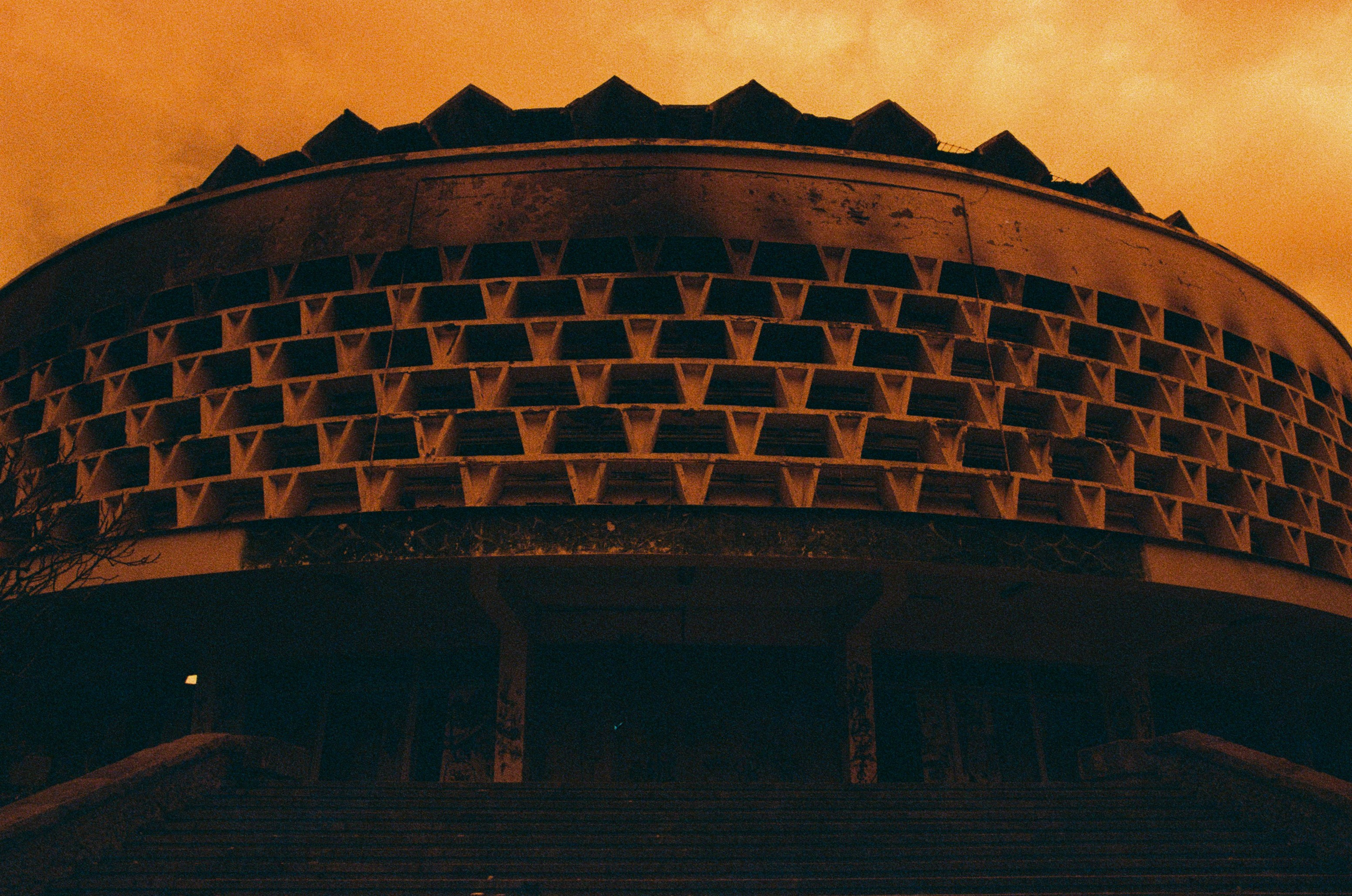 Sakura blues // ukraine, crimea VIII. EVER EXPOSED