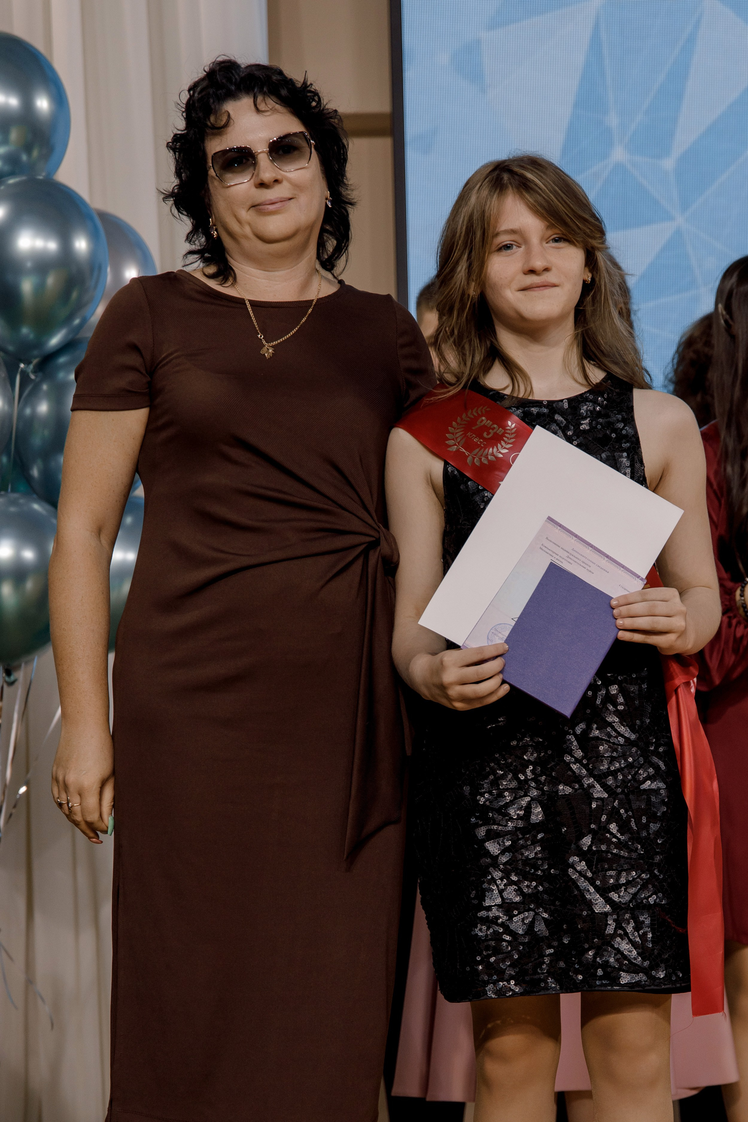 Выпускной школа 107 г Краснодар. Выпускные альбомы в Краснодарском крае