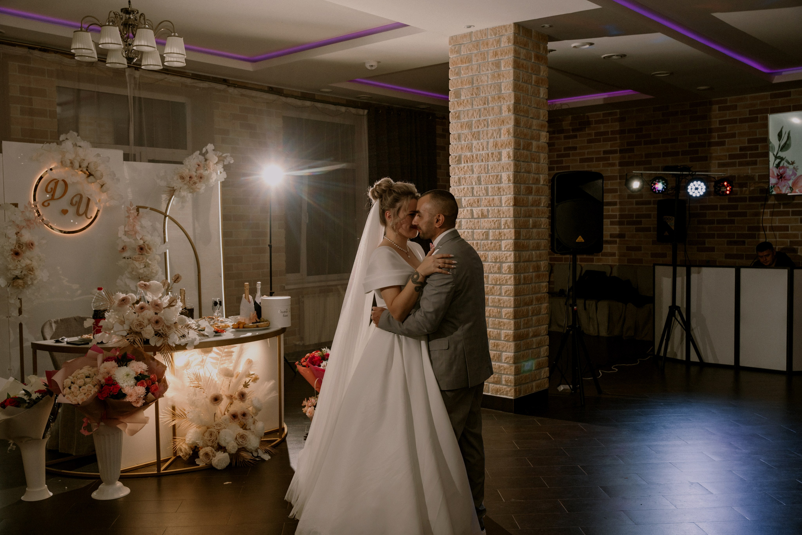 Денис и Ирина. Свадебный и индивидуальный фотограф в Суворове Клюева Мария