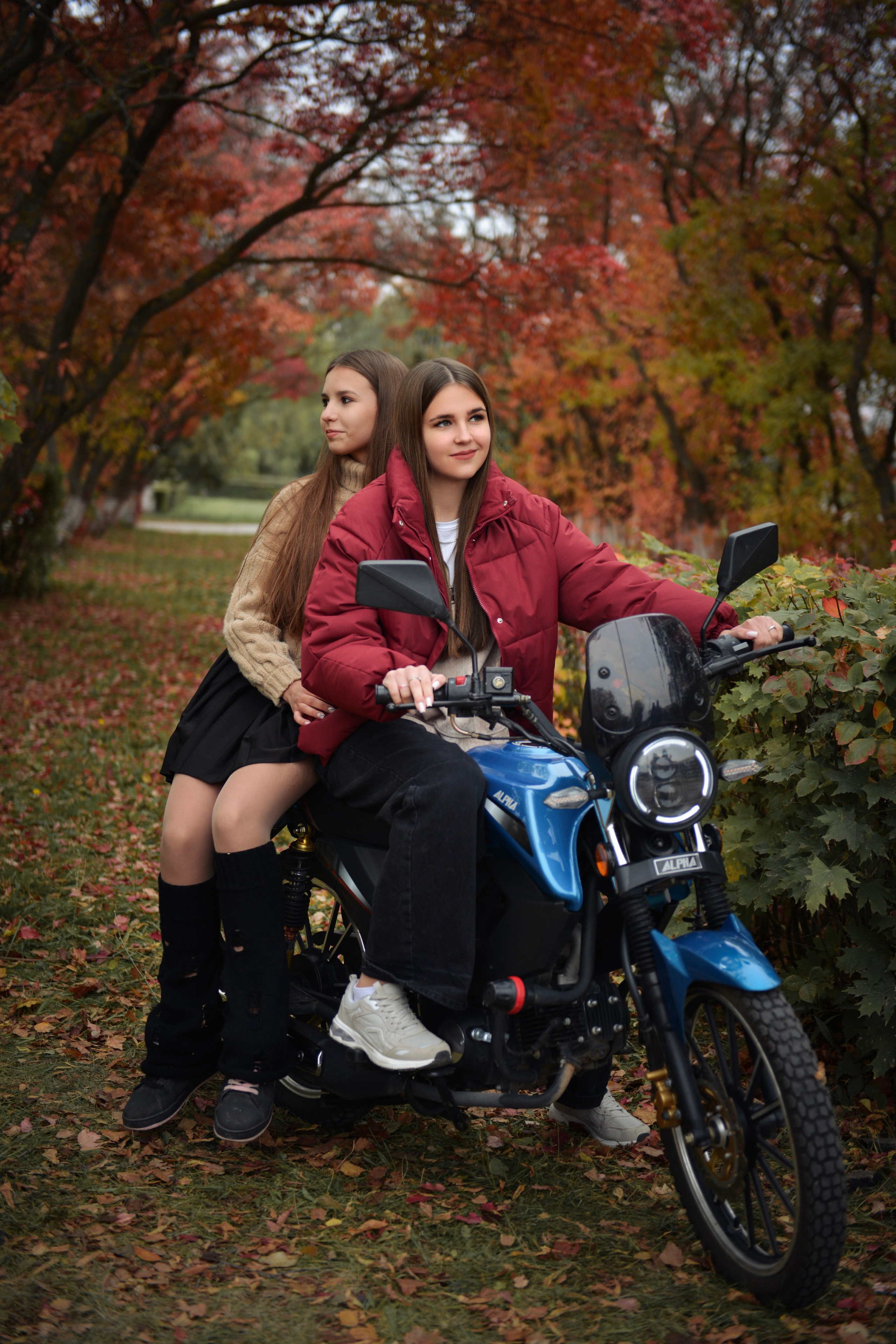 Выпускные альбомы 9-11 класс. Фотограф в Новомичуринске Наталья Малиновская