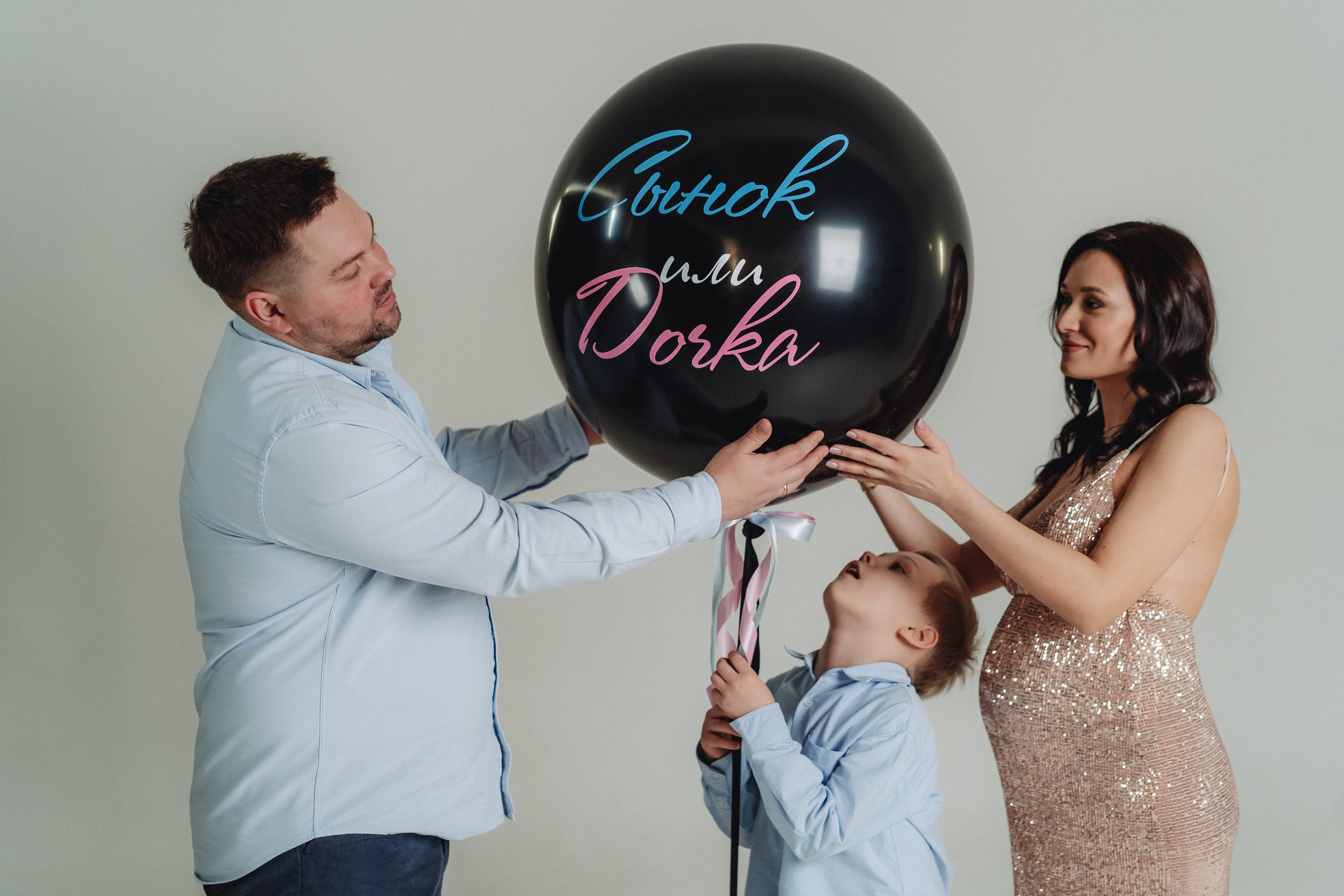 В студии. Семейный и контент фотограф в Красноярске Власова Екатерина