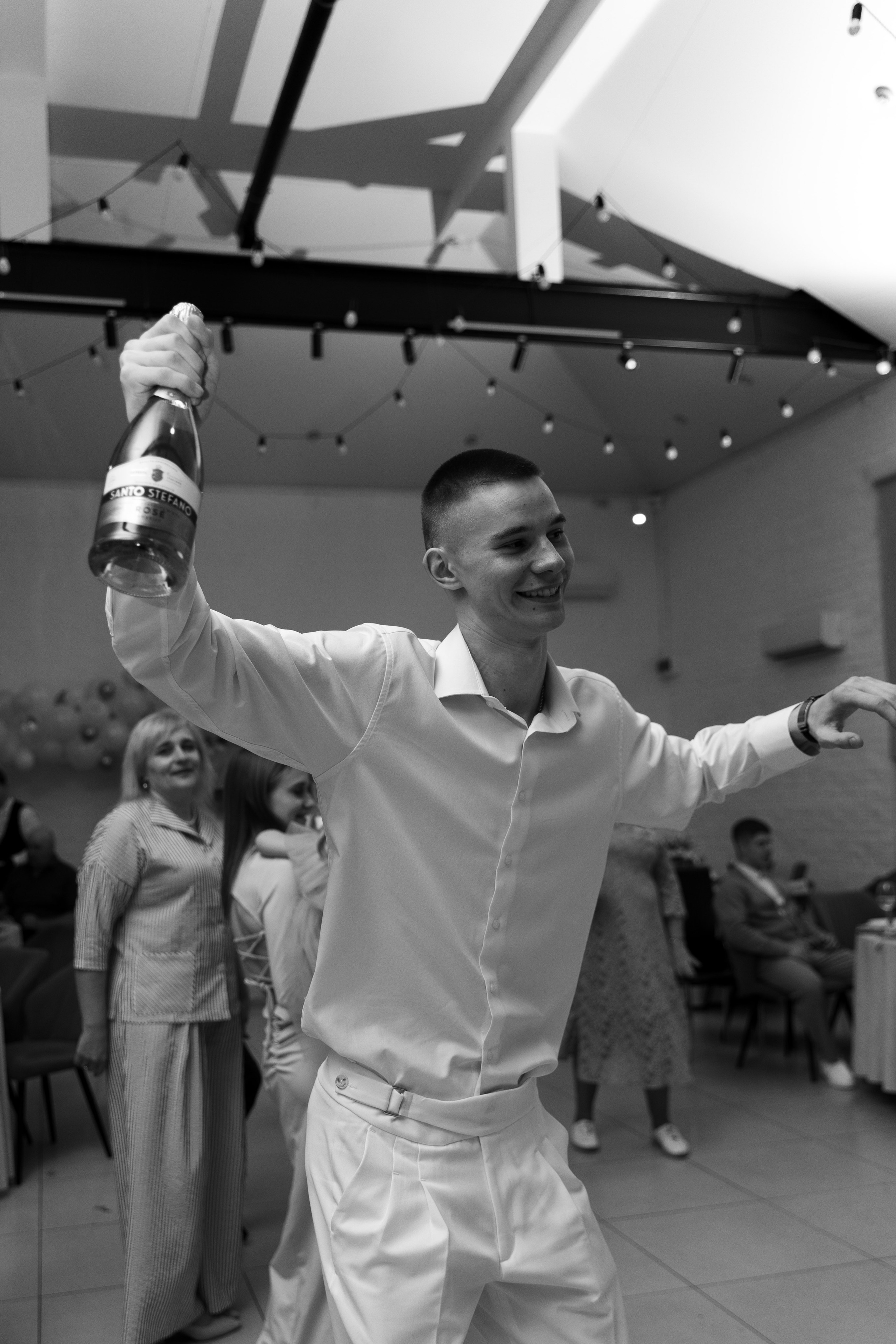 Свадебные съемки. Портретный и семейный фотограф в Новосибирской области. Работаю за улыбки клиентов :)