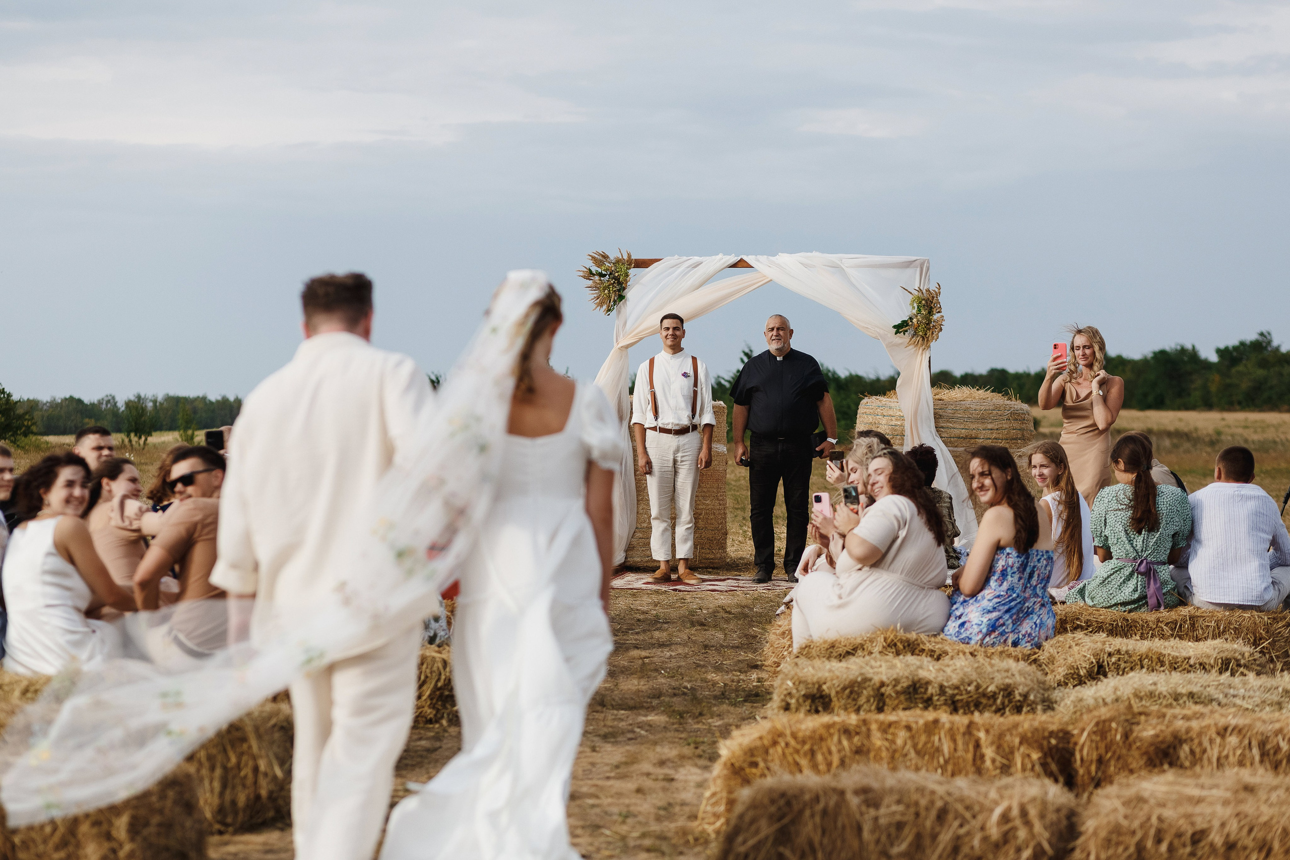 Свадебная фотосессия в поле — Иван и Полина | Свадебный фотограф Таганрог. Свадебный и семейный фотограф в Таганроге Бакарюк Антон