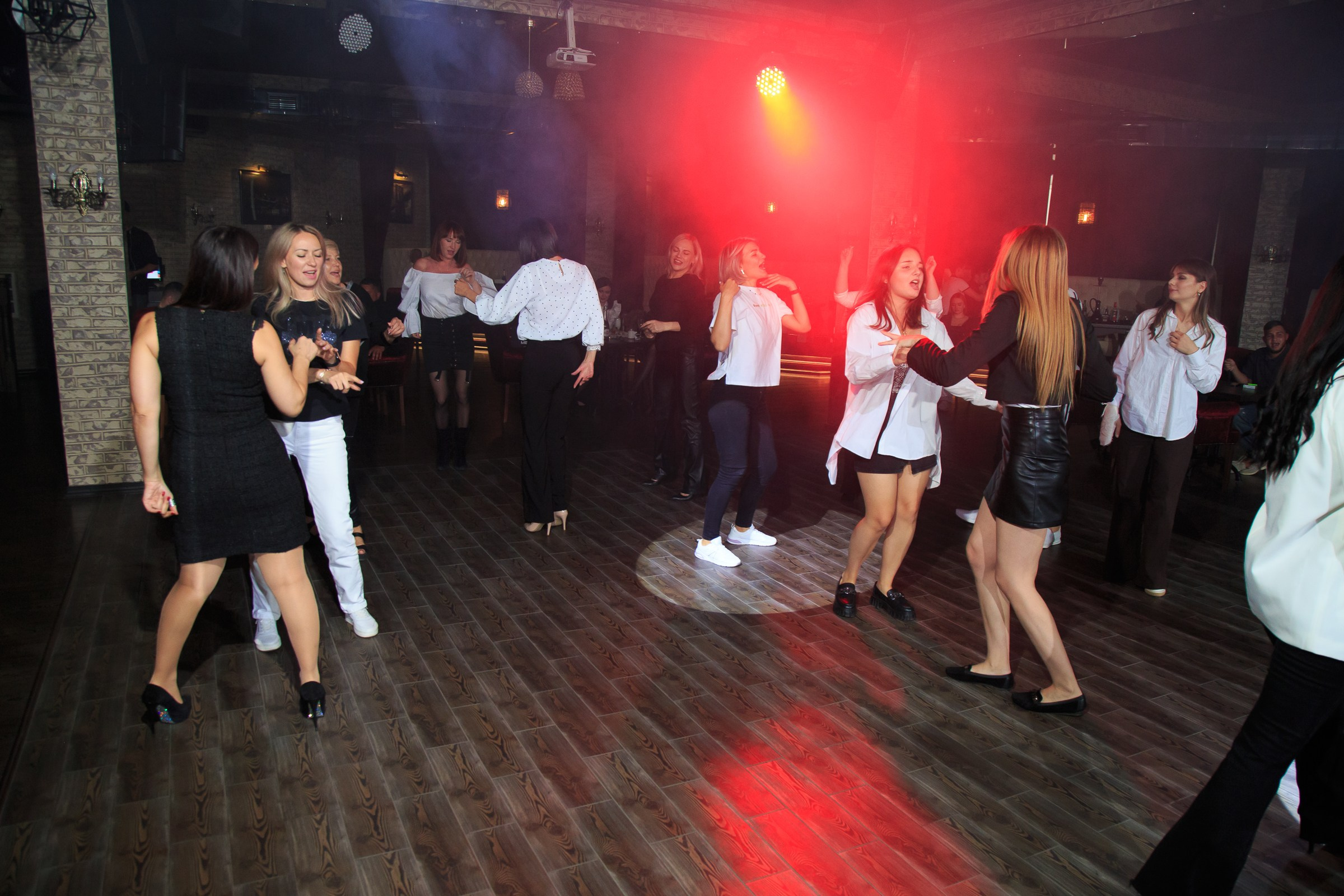 Открытие караоке клуба Mozguhose. Репортажный и свадебный фотограф Пятигорск и КМВ