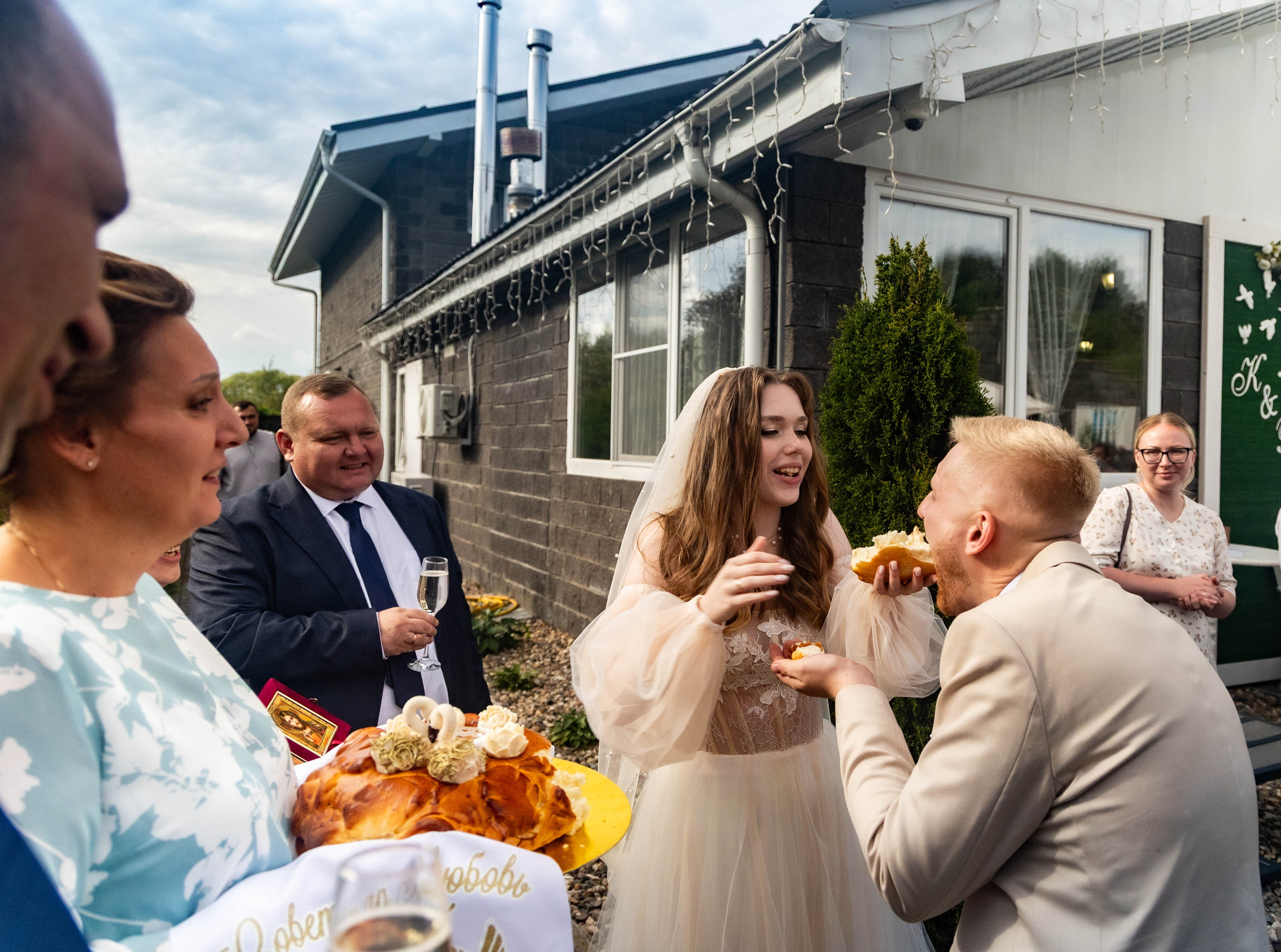 Свадебная фотосессия свадебный фотограф Татьяна Марсуверских свадебная фотопрогулка Москва Жуковский. Фотограф для маркетплейсов, фотоуслуги в Жуковском Татьяна Марсуверских