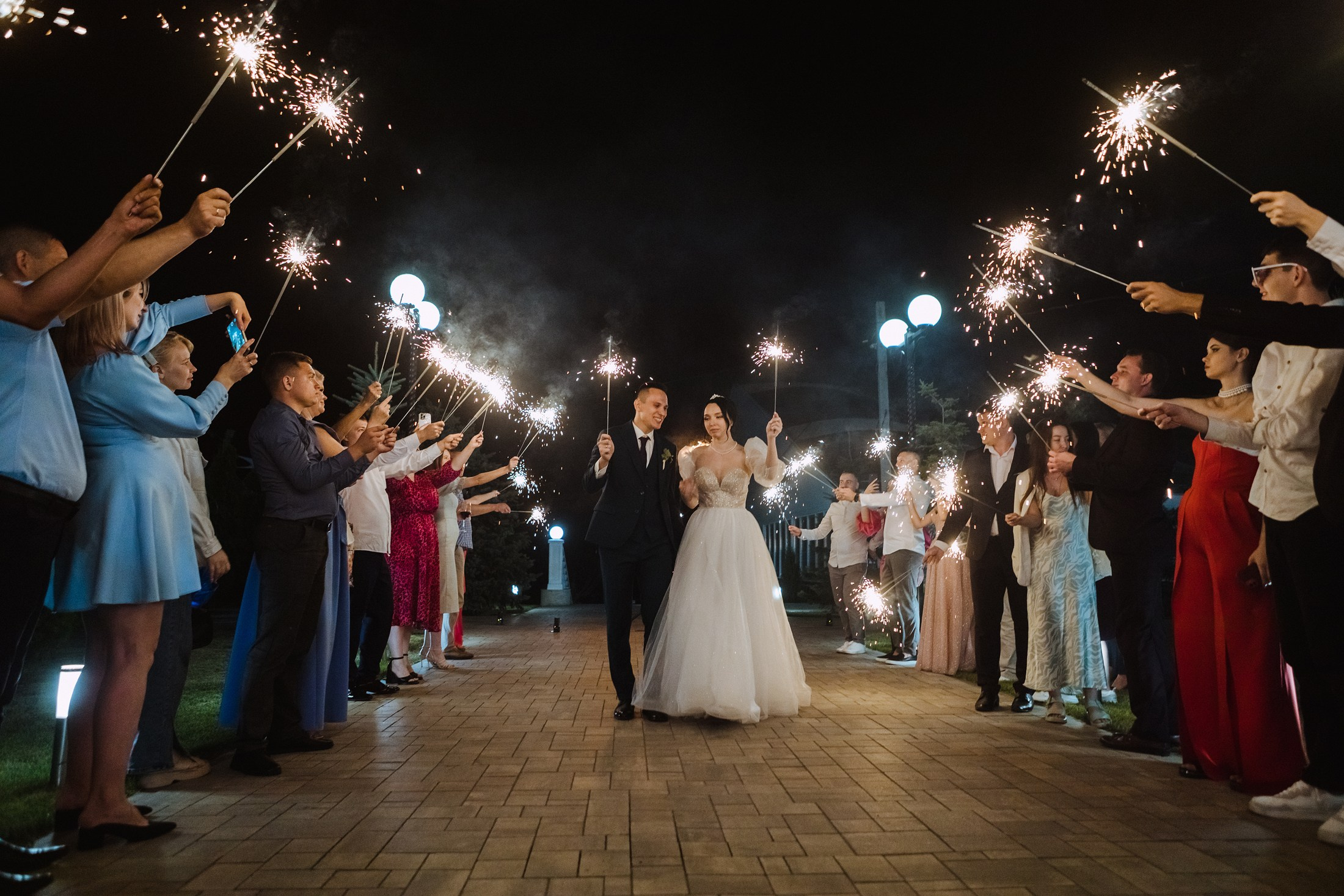 Александр и Ольга. Фотографы в городе Волгограде — Людмила Агеева и Алексей Околелов