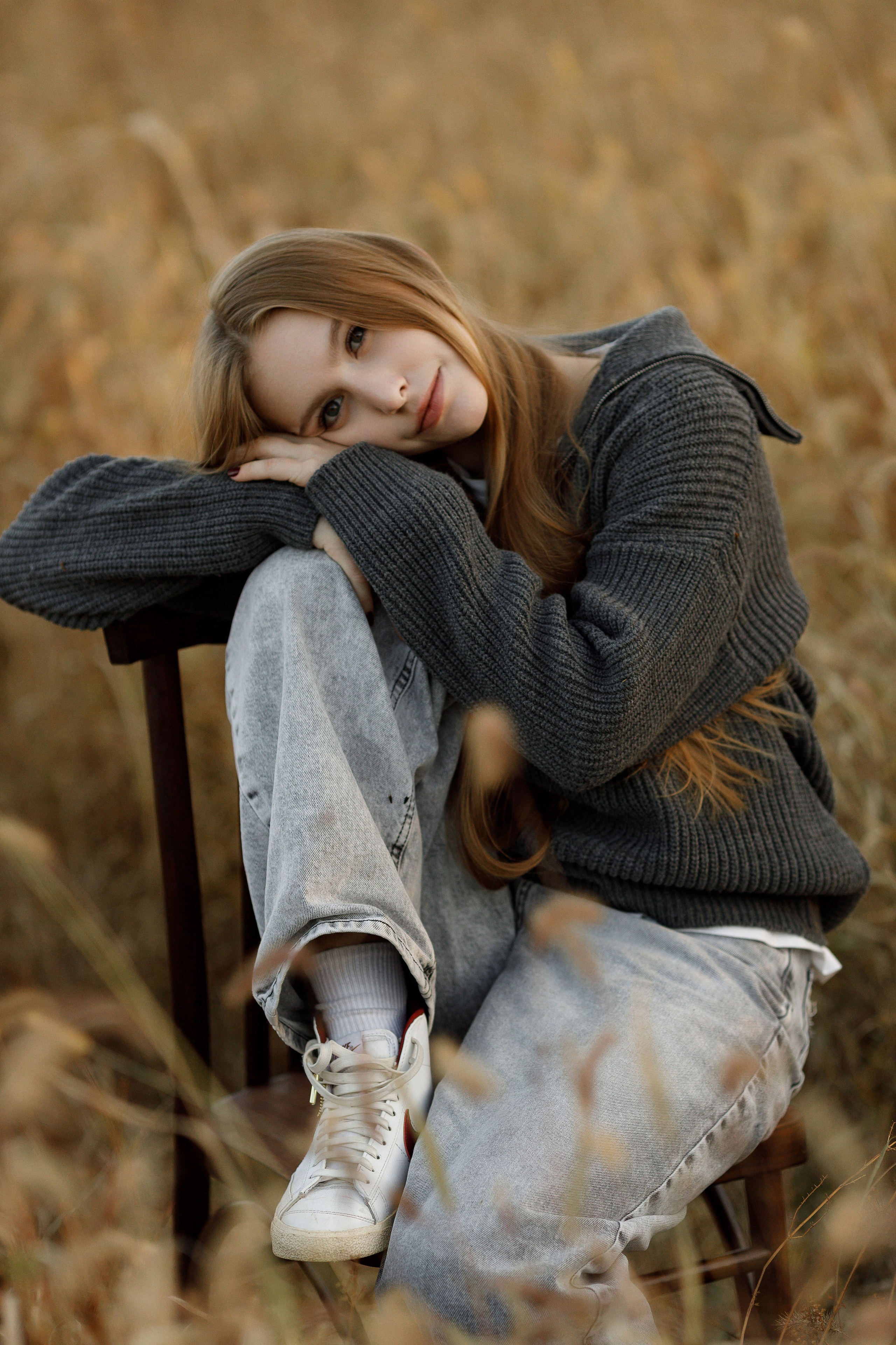 Осень 11 класс (съемка в поле). Photoalbum-vl.ru