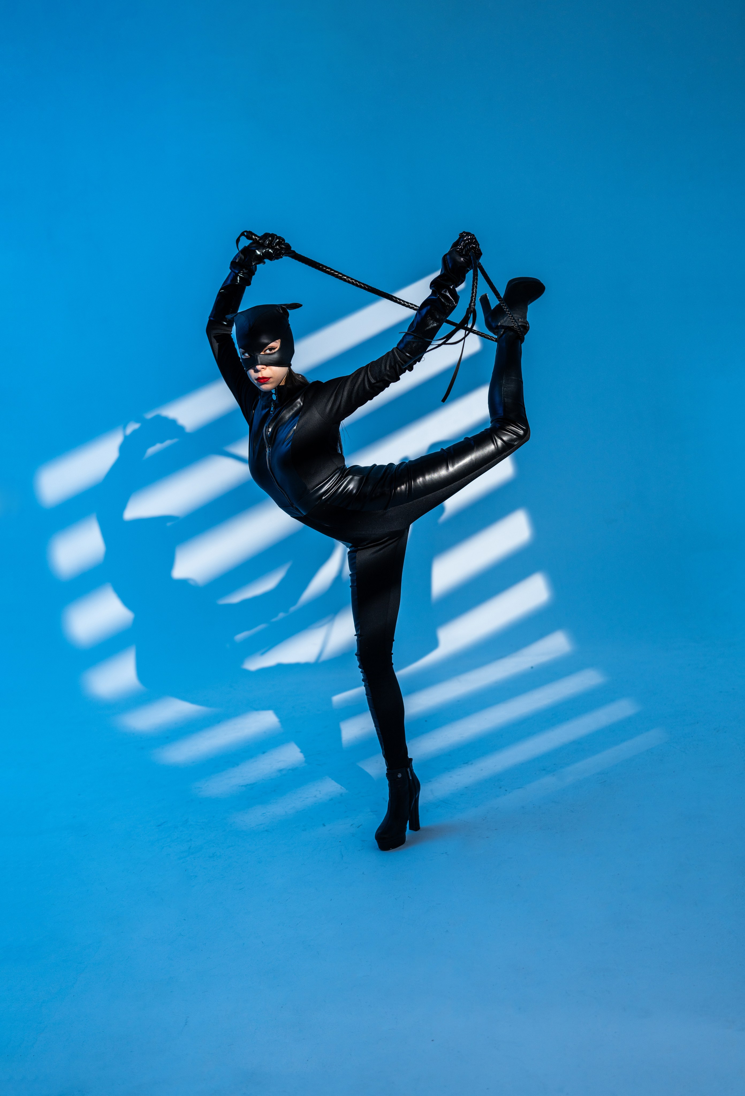 Женщина кошка. Модель Камилла. Свадебный и индивидуальный фотограф Аля Мамакова