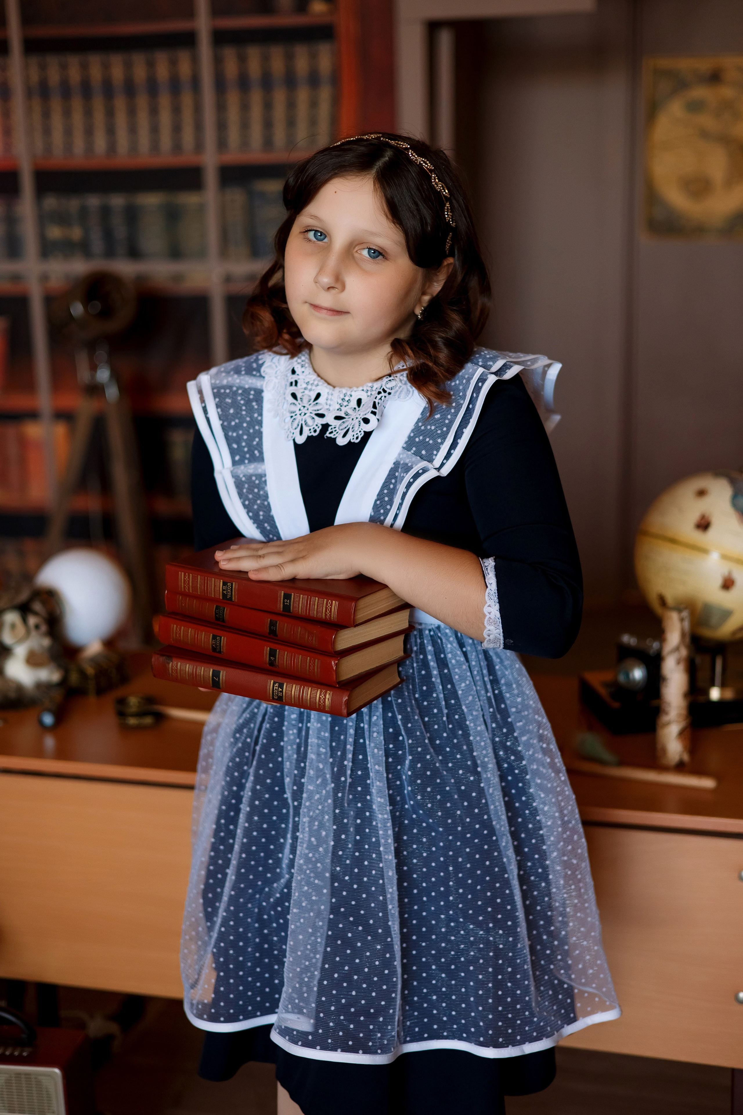 4 класс фотосессия в фотостудии. Фотограф Любовь Корниенко, Примоский край