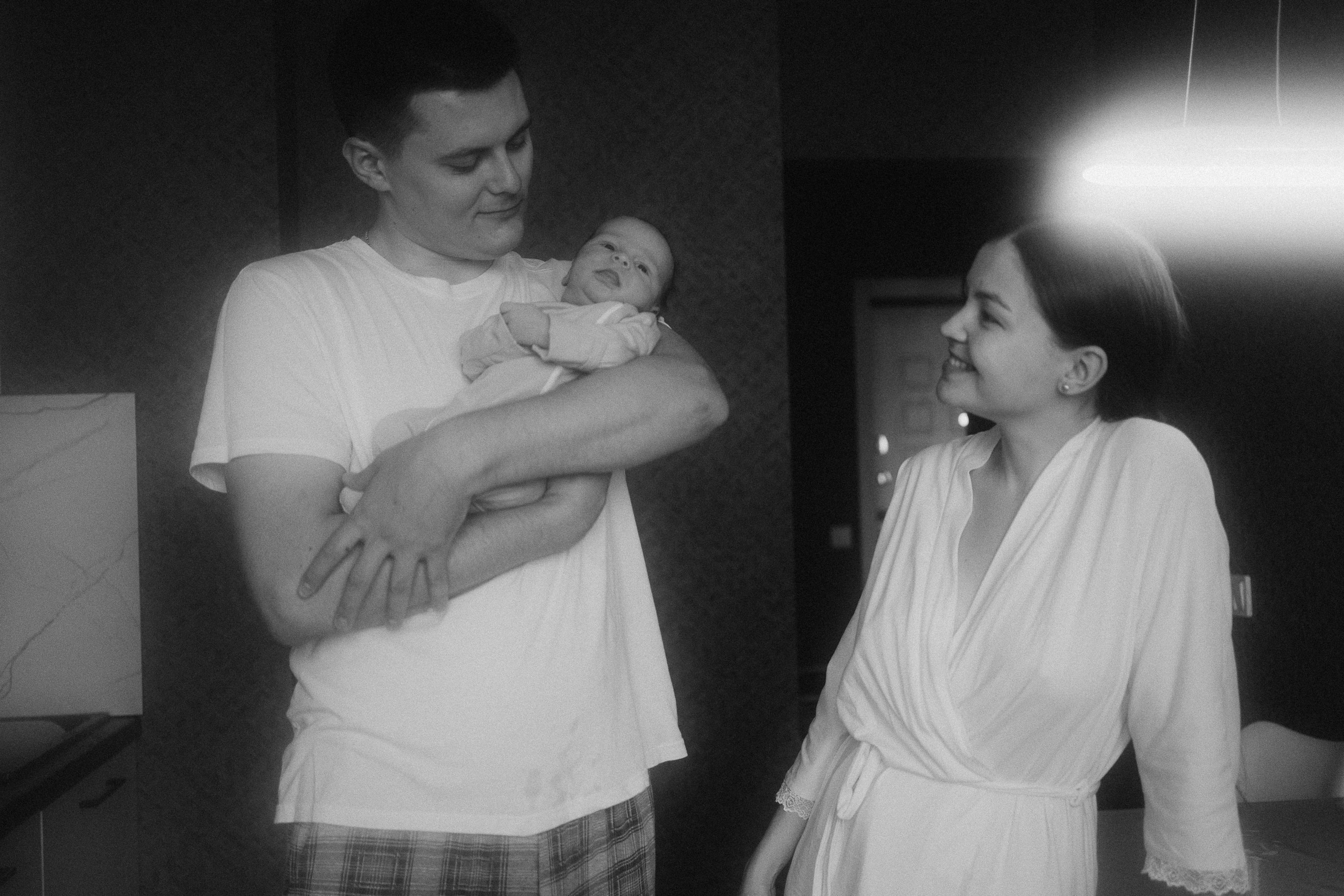 Любовь на 25-м этаже. Семейный фотограф Новосибирск Фотограф на выписку Новосибирск