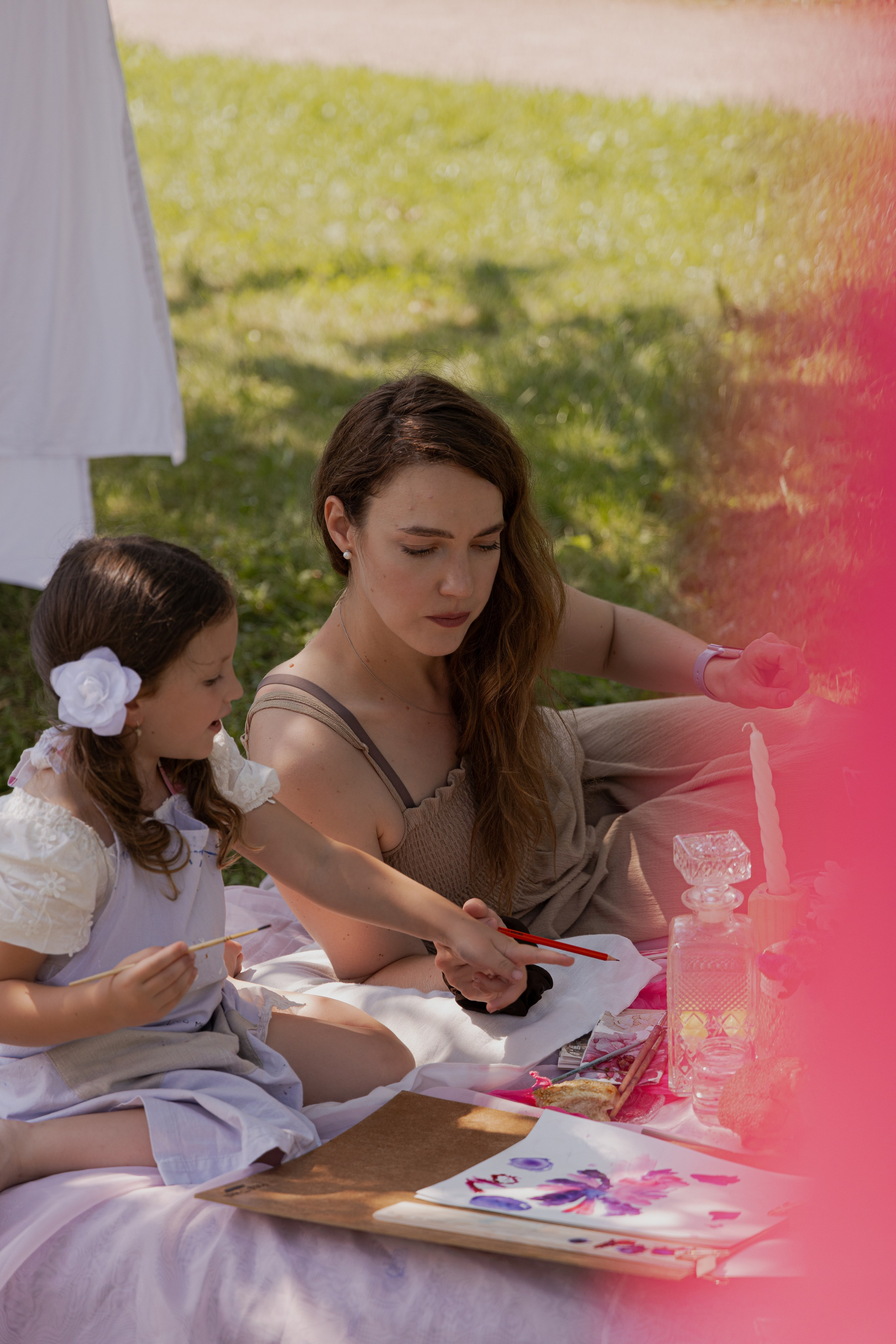 МК Пион (пикник в парке). Анастасия Ракчеева Художник