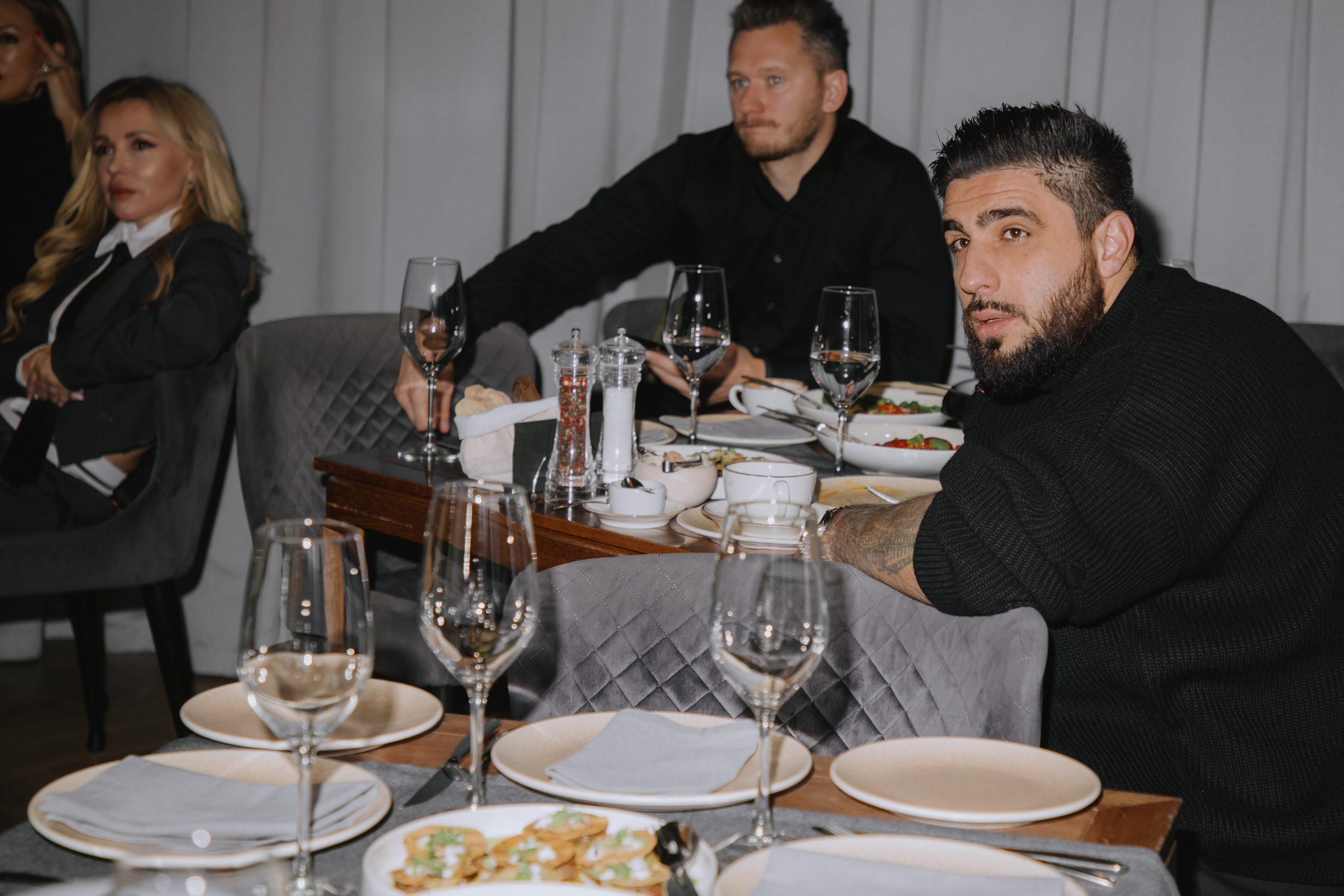 Бизнес завтрак на 89 этаже. Фотограф в Москве и Санкт-Петербурге Дарина