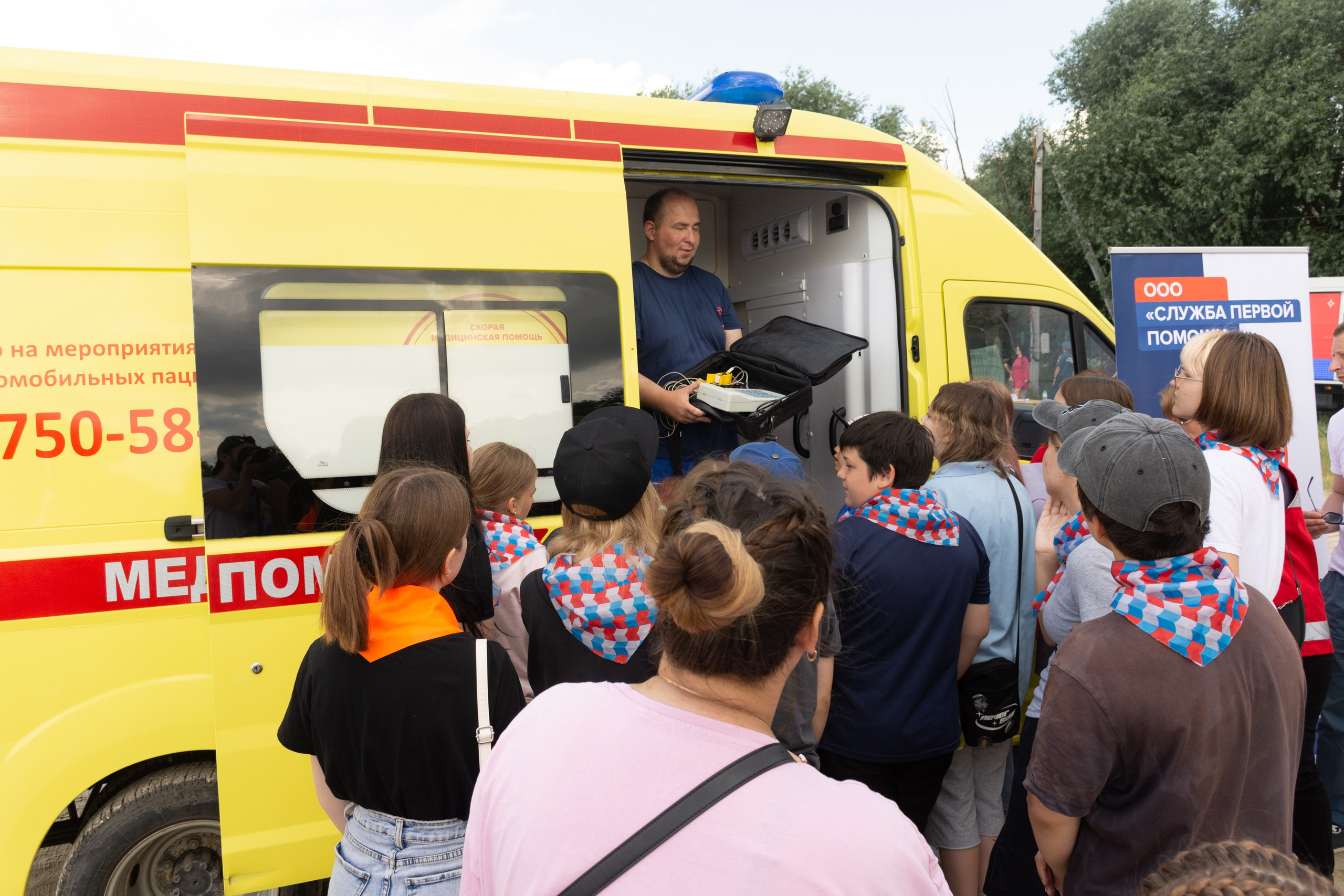 Урок по безопасности на воде (полный альбом). Фотограф Максим Буряк