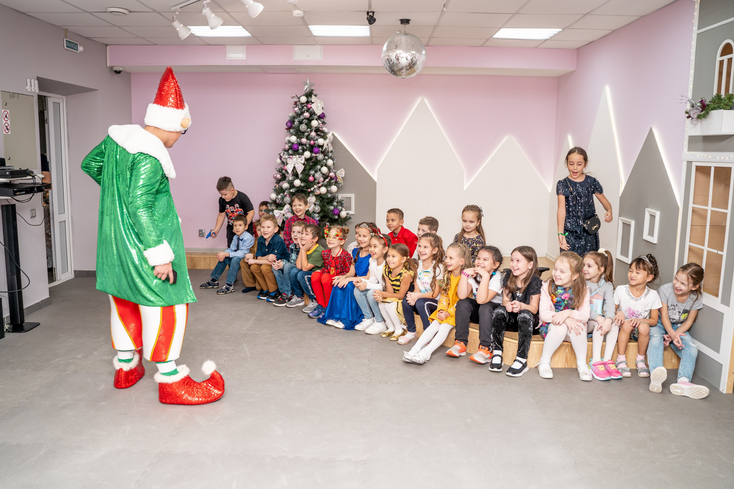 1 гимназия Новогодний утренник. Свадебный и репортажный фотограф в Уфе| Осетрова Ольга
