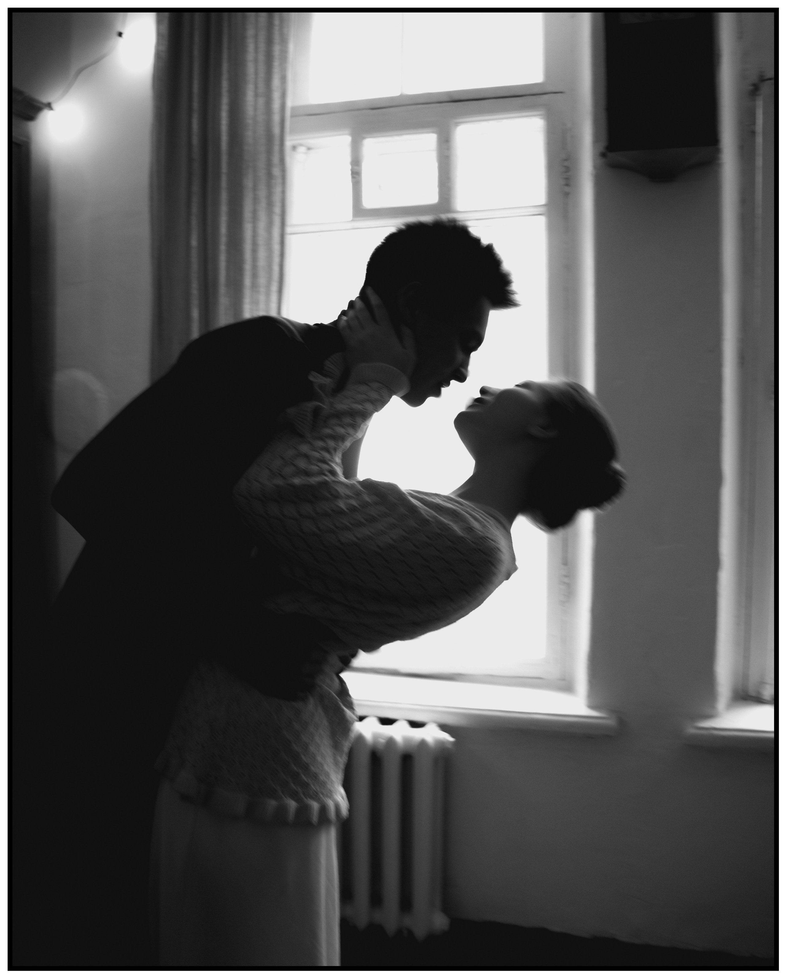 Виктория и Рос в старом фонде Петербурга. Varygraphy