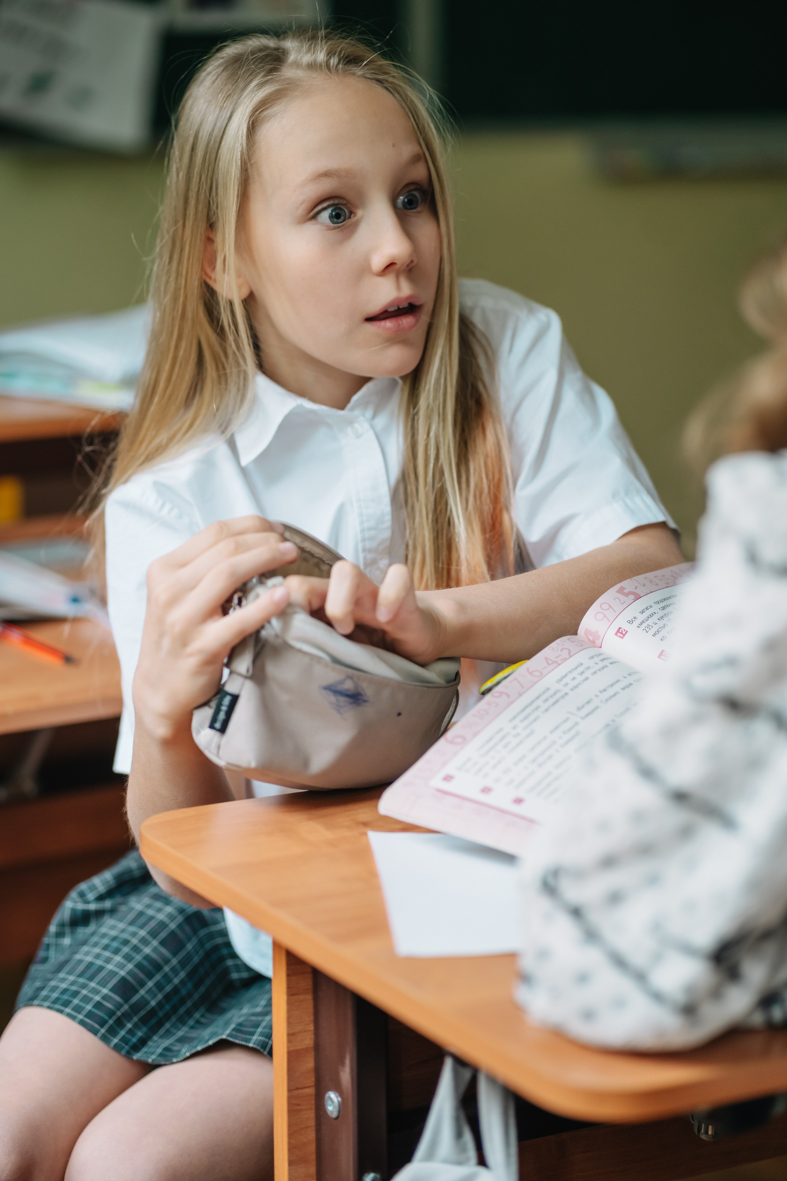 4 класс. Школьные альбомы и альбомы для детского сада. Юлия Осипова. Москва