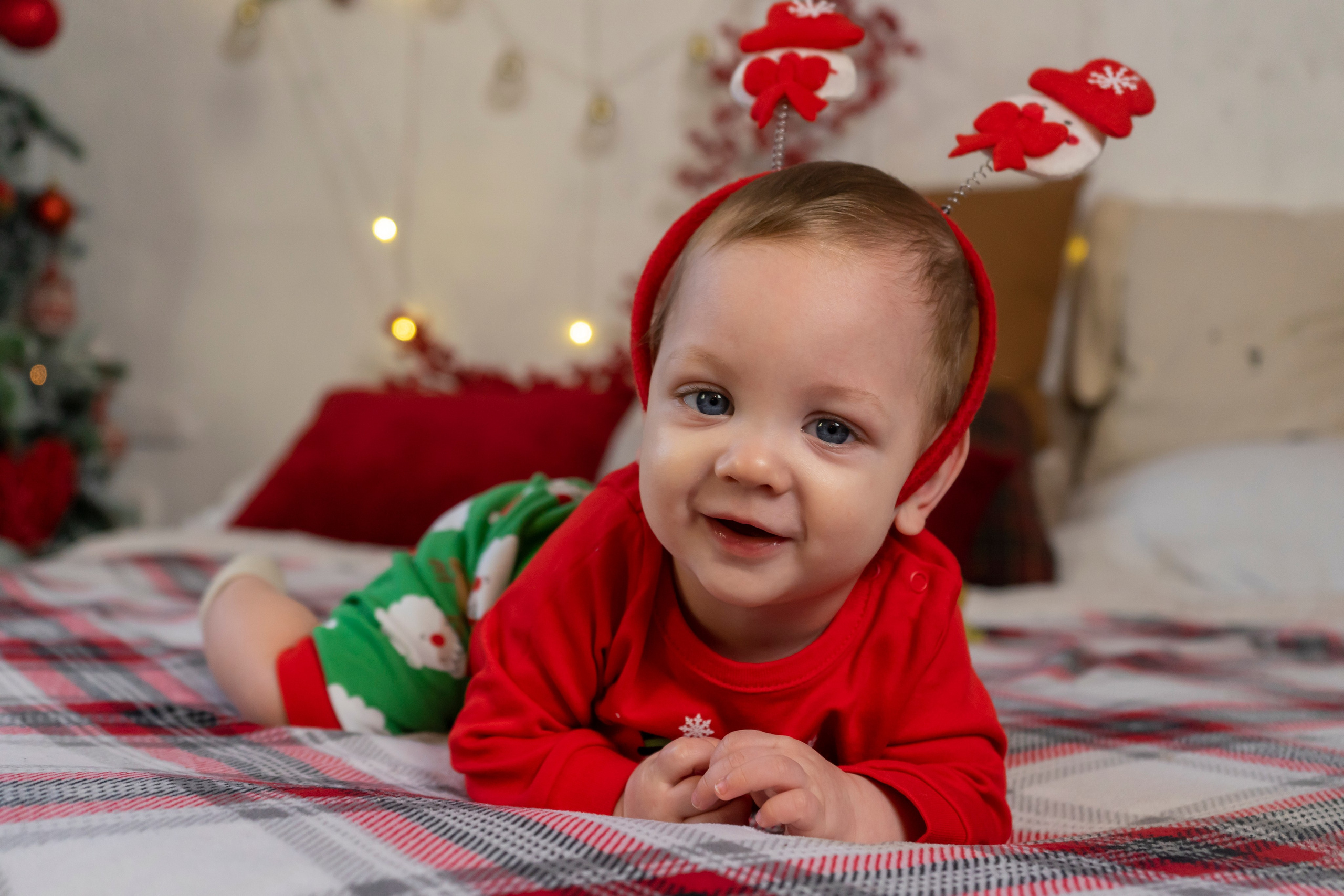 Семейная новогодняя фотосессия. Фотограф в Улан-Удэ. Свадебный фотограф в Улан-Удэ