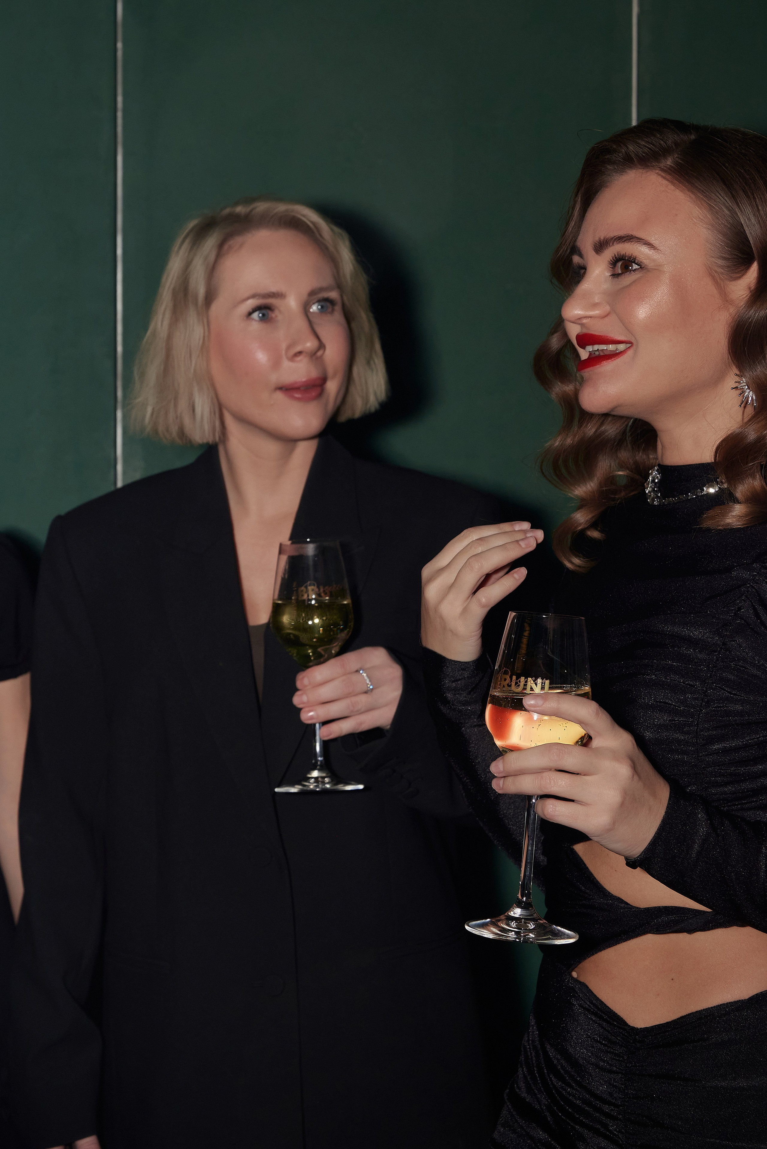 День рождения Светланы Пинигиной в караоке Divas. Наталия Дианова — фотограф для брендов и экспертов в Москве