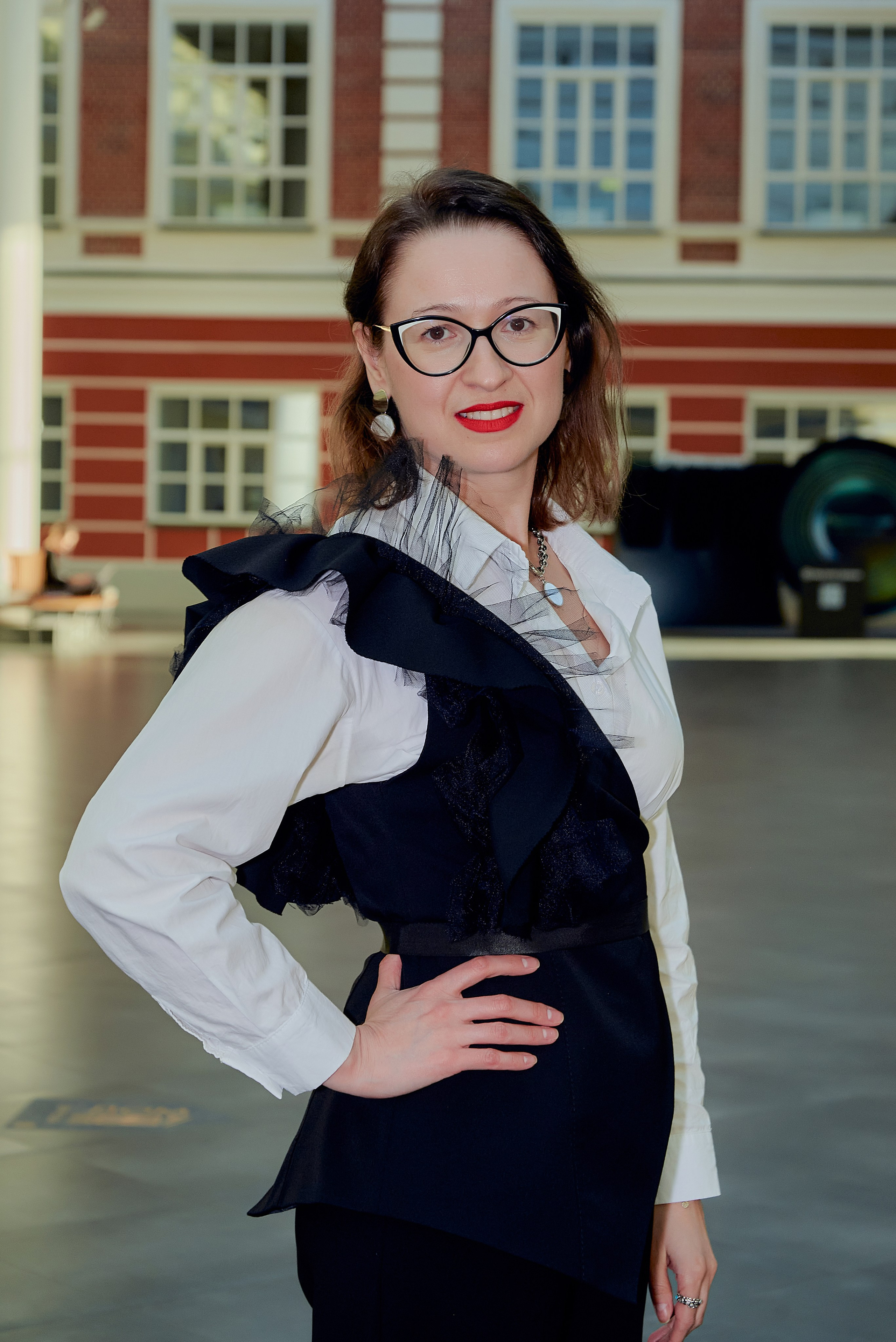 Он лайн лекция в ВШЭ. Наталия Дианова — фотограф для брендов и экспертов в Москве