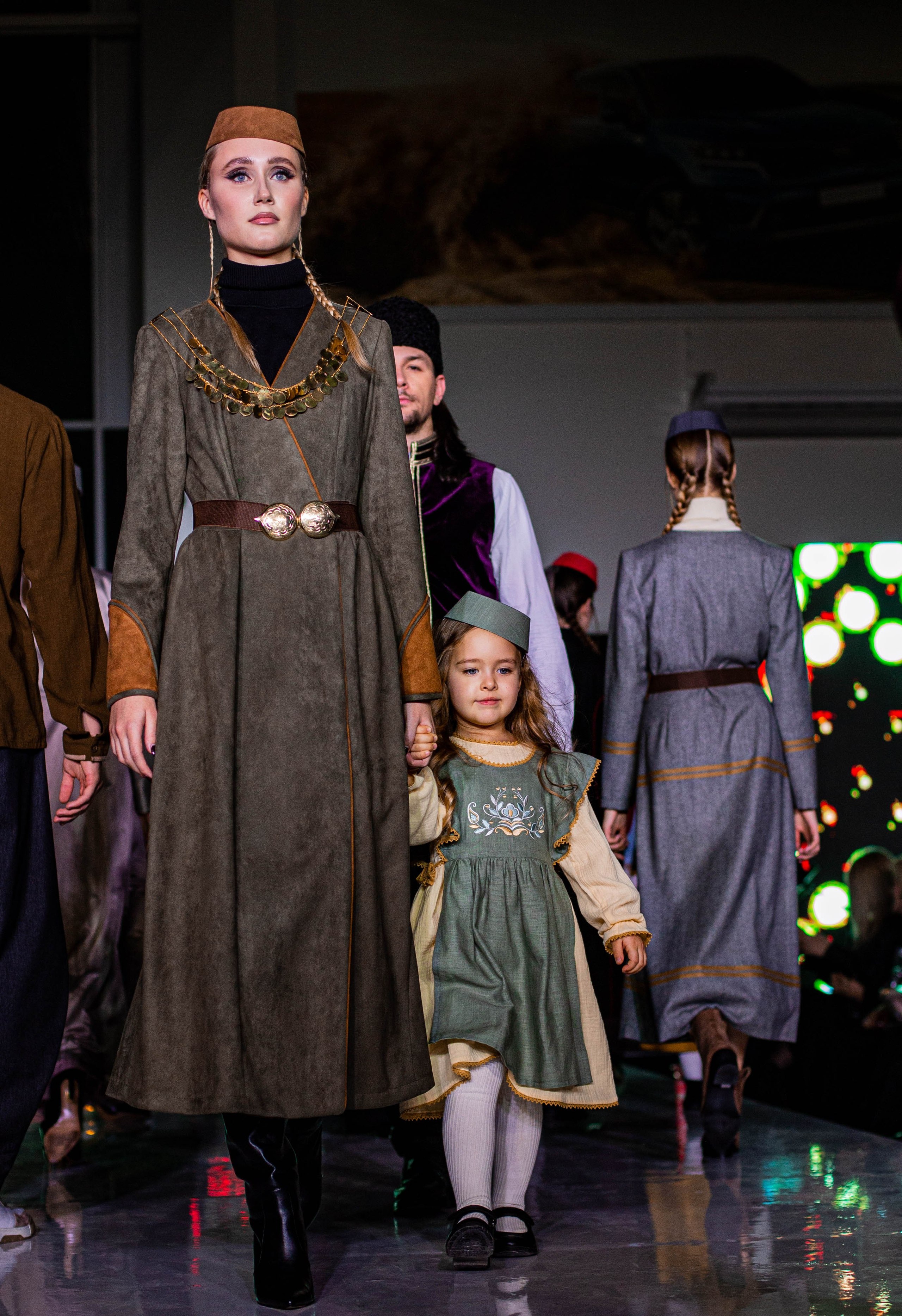 Crimean Tatar fashion show «Urba fashion day». Beye Shevkiyeva Photography