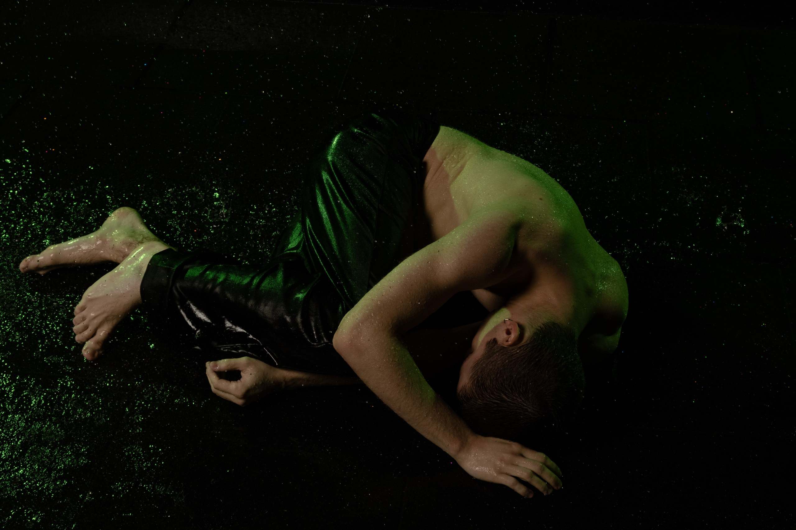 Разрываем душу под дождем. Мари — фотограф и видеограф из Москвы