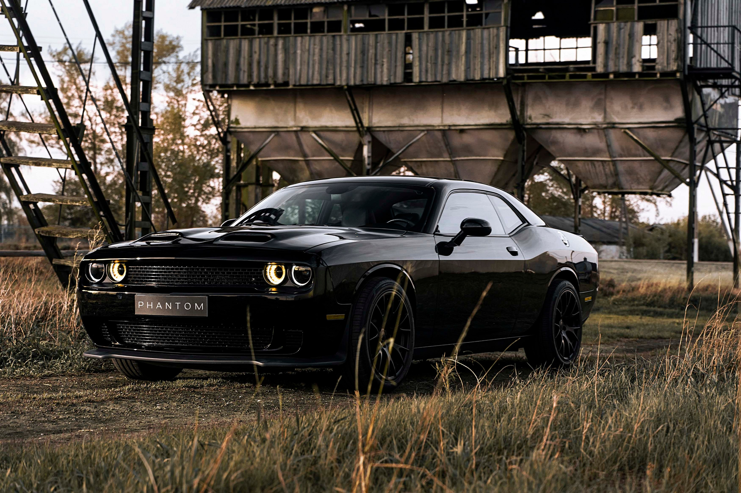 Dodge Challenger. Фотограф Казань