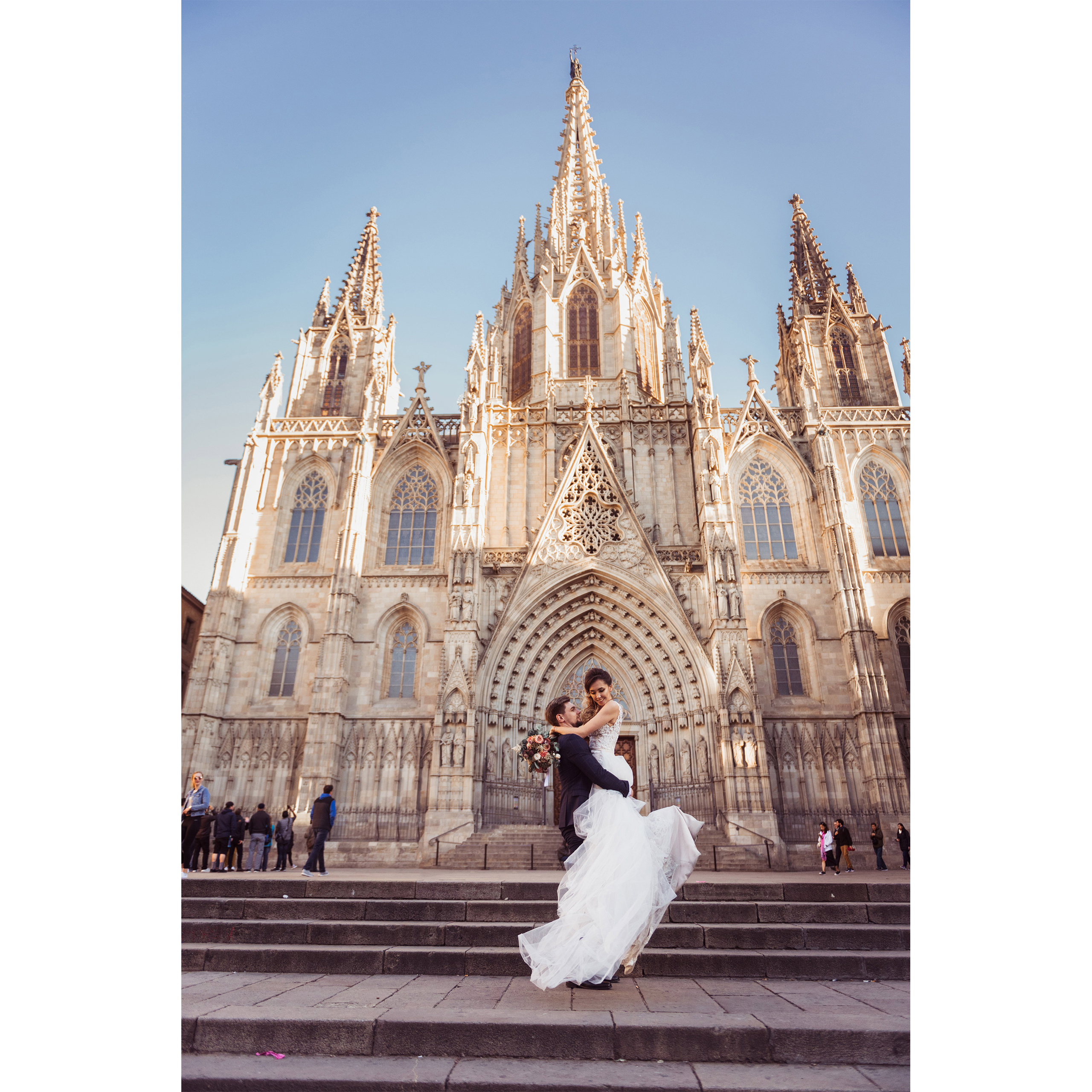 Maria & Igor (Barcelona, Spain). Photographer in Switzerland and Europe Anna Alekseenko