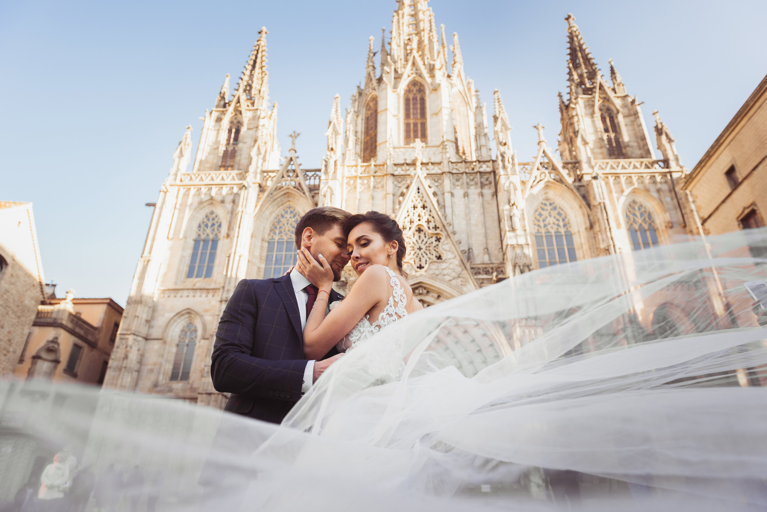 Maria & Igor (Barcelona, Spain). Photographer in Switzerland and Europe Anna Alekseenko