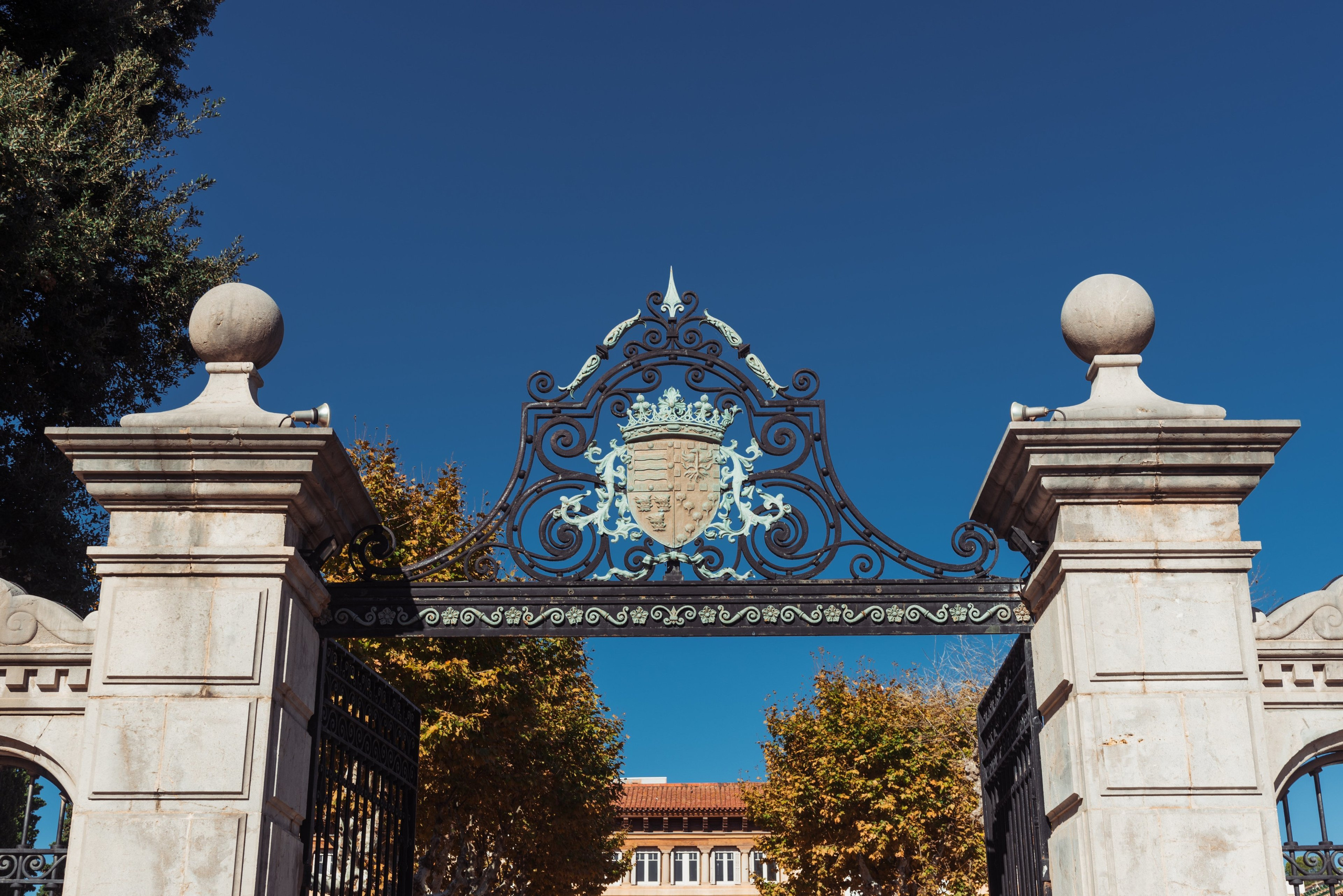 Maria & Igor (Barcelona, Spain). Photographer in Switzerland and Europe Anna Alekseenko