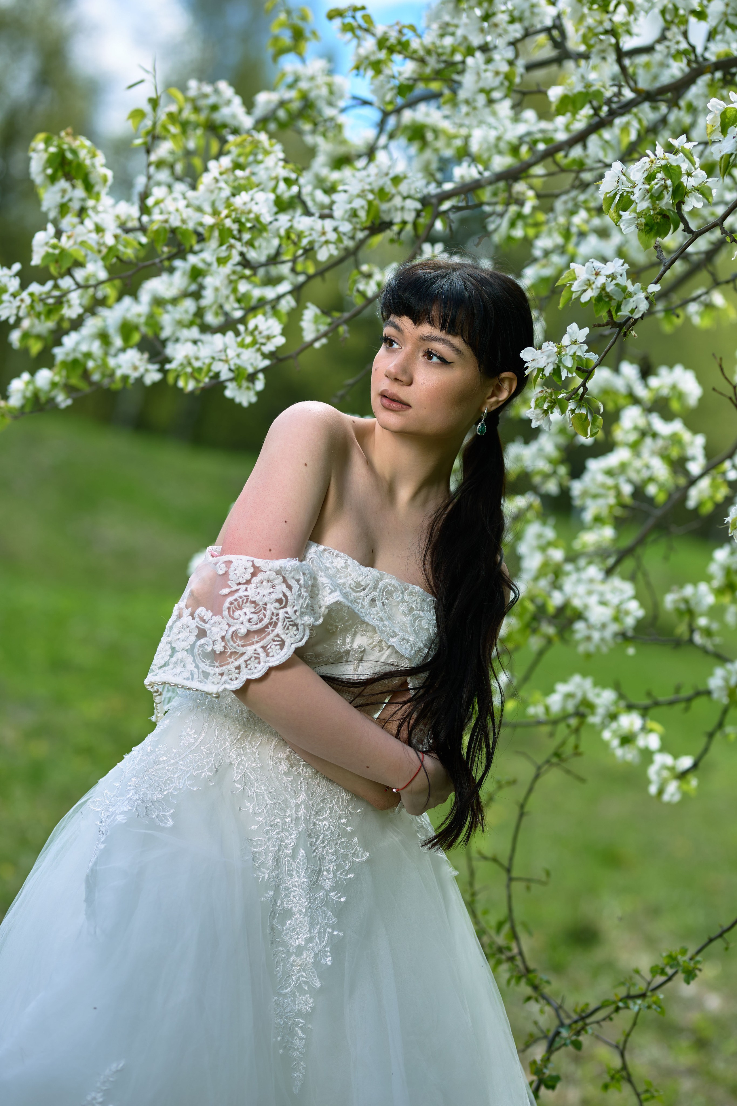 фотосессия девушка в цветущем саде чебоксары